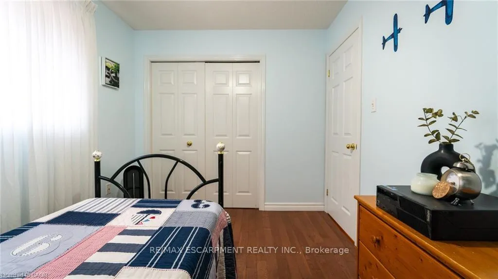 Photo 30 of 2062 Westmount Drive, Oakville, Westmount — HOMEH