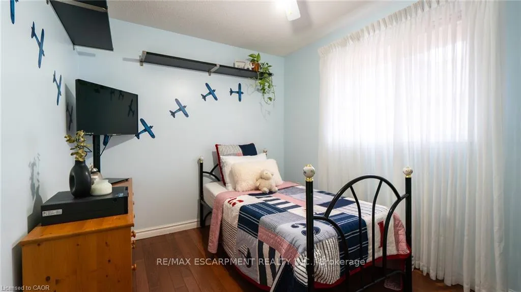 Photo 31 of 2062 Westmount Drive, Oakville, Westmount — HOMEH