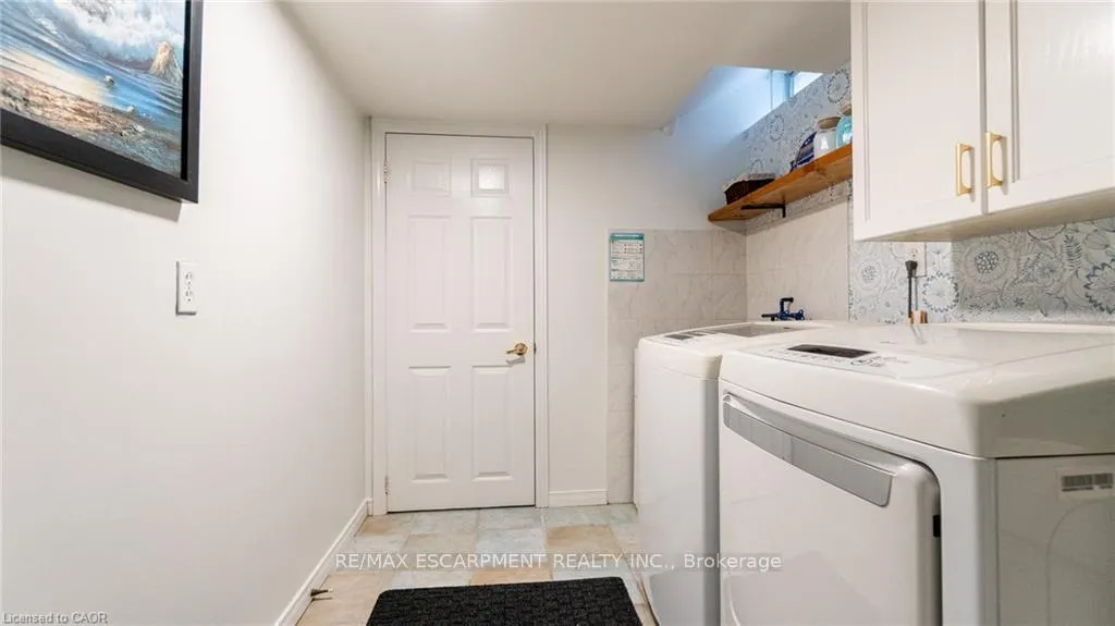 Photo 36 of 2062 Westmount Drive, Oakville, Westmount — HOMEH