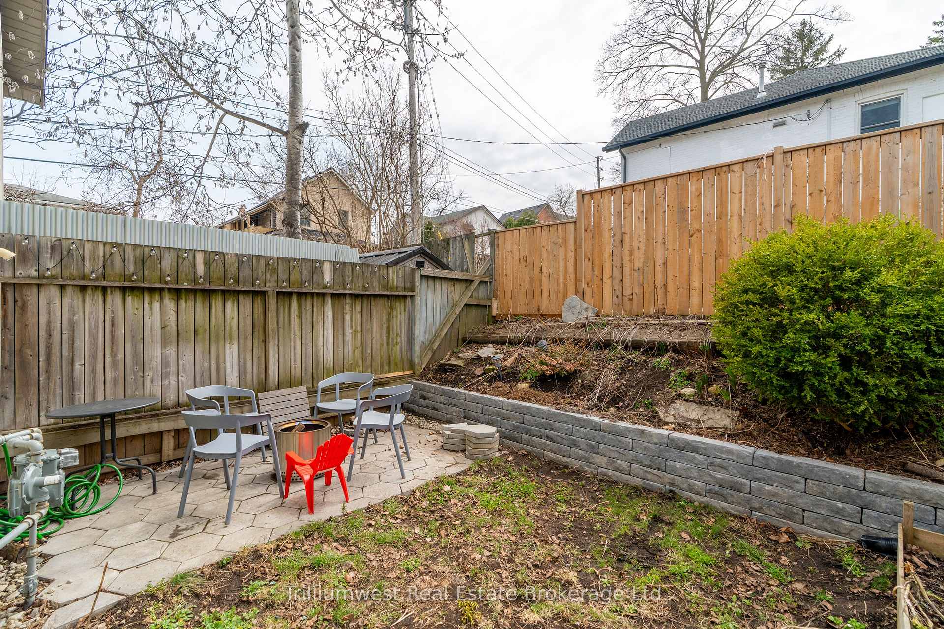 Photo 31 of 4 Dufferin Street, Guelph, Exhibition Park — HOMEH