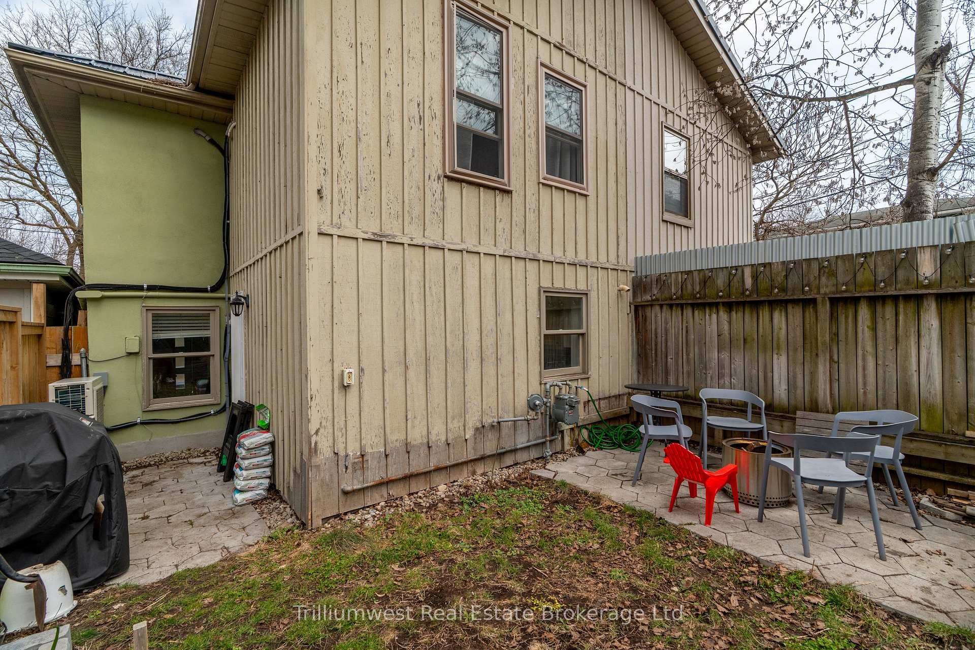 Photo 35 of 4 Dufferin Street, Guelph, Exhibition Park — HOMEH