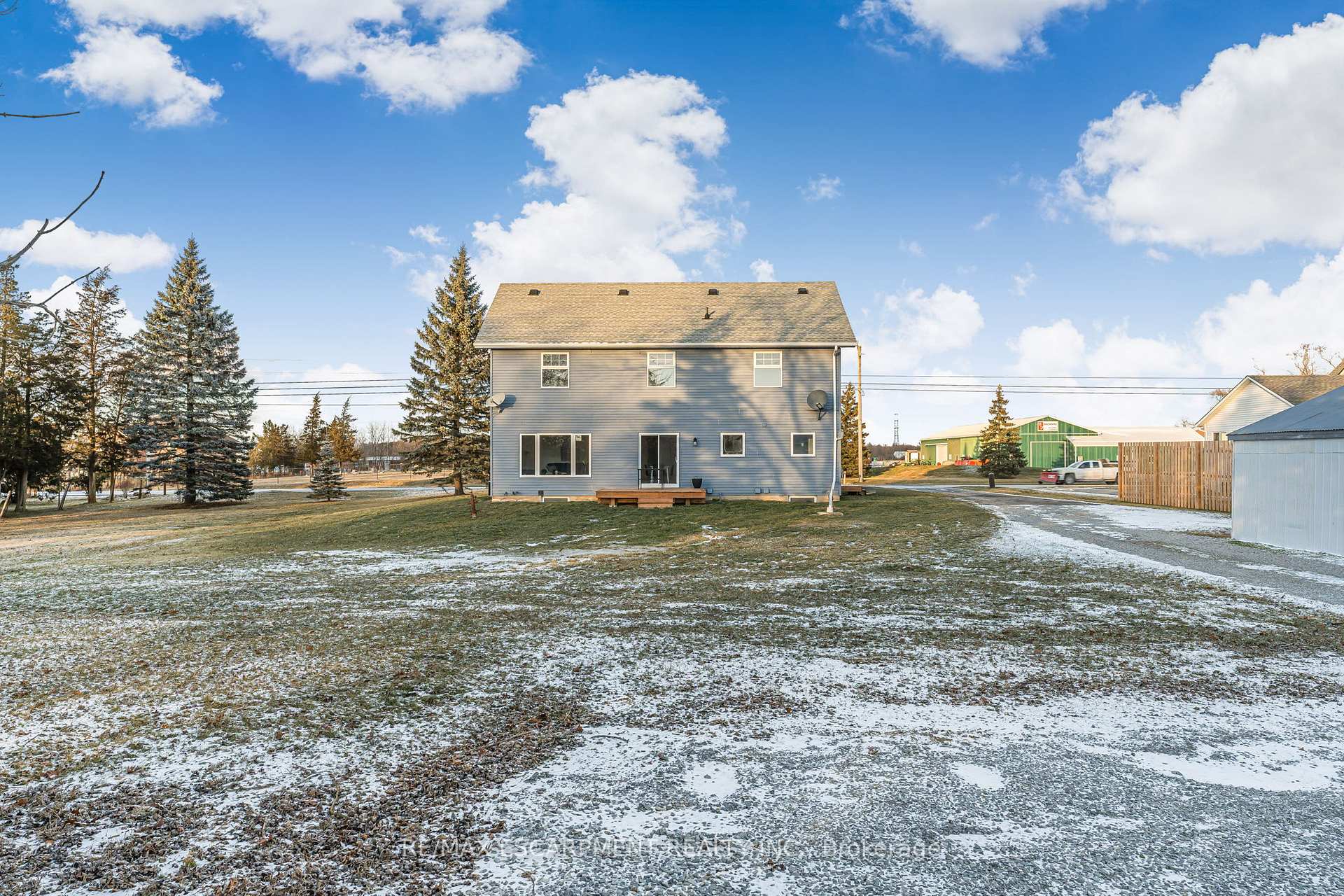 Photo 36 of 7580 Regional 20 Road, Grimsby, Grimsby Escarpment — HOMEH