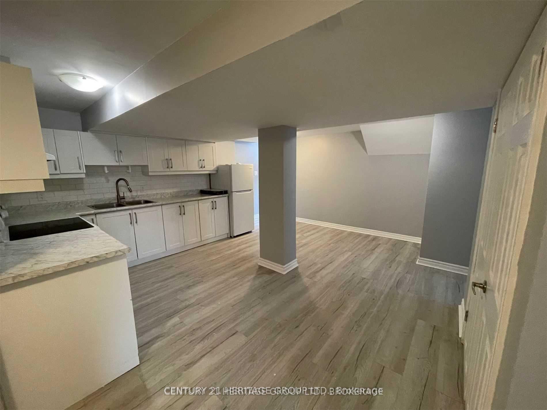 Photo 3 of Unit Bsmt, 141 Grove Street E, Barrie, Wellington — HOMEH
