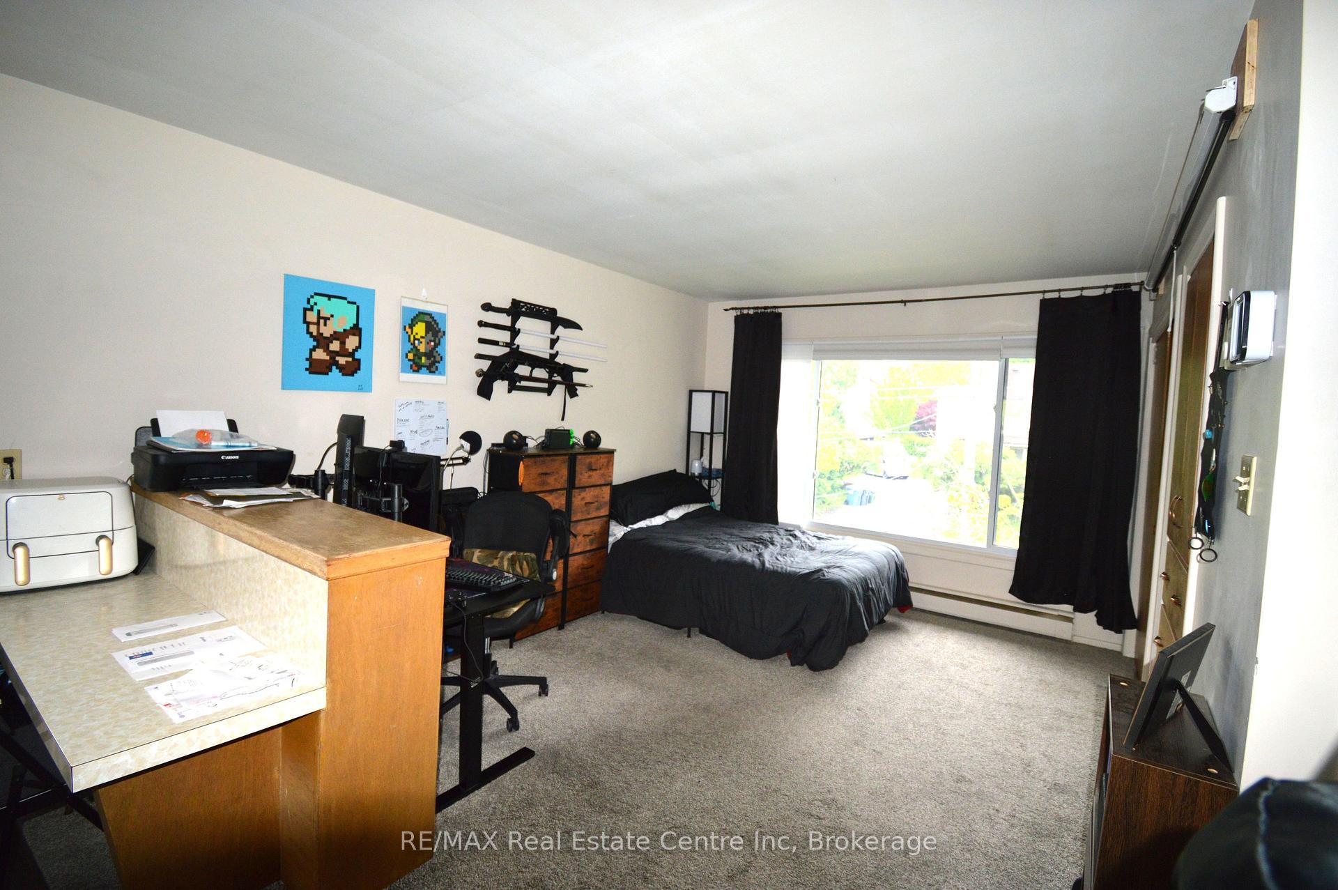 Photo 10 of 89 Suffolk Street W, Guelph, Exhibition Park — HOMEH