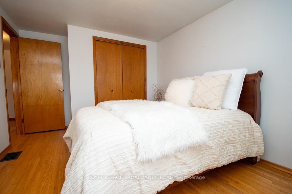 Photo 22 of 632 Saugeen Crescent, Peterborough, Ashburnham Ward 4 — HOMEH