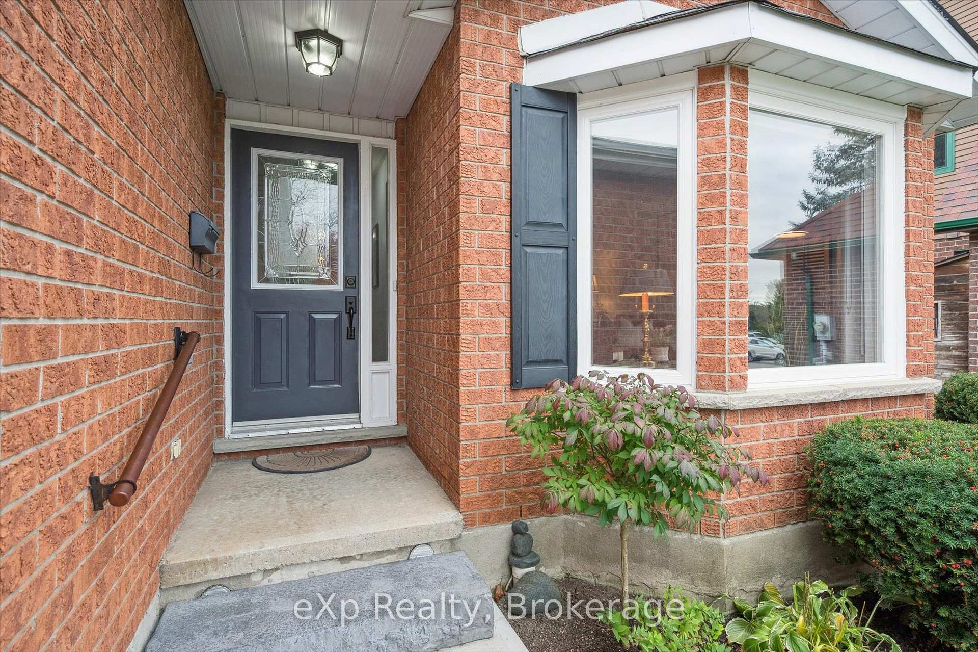 Photo 6 of 29 Celia Crescent, Guelph, Dovercliffe Park/Old University — HOMEH