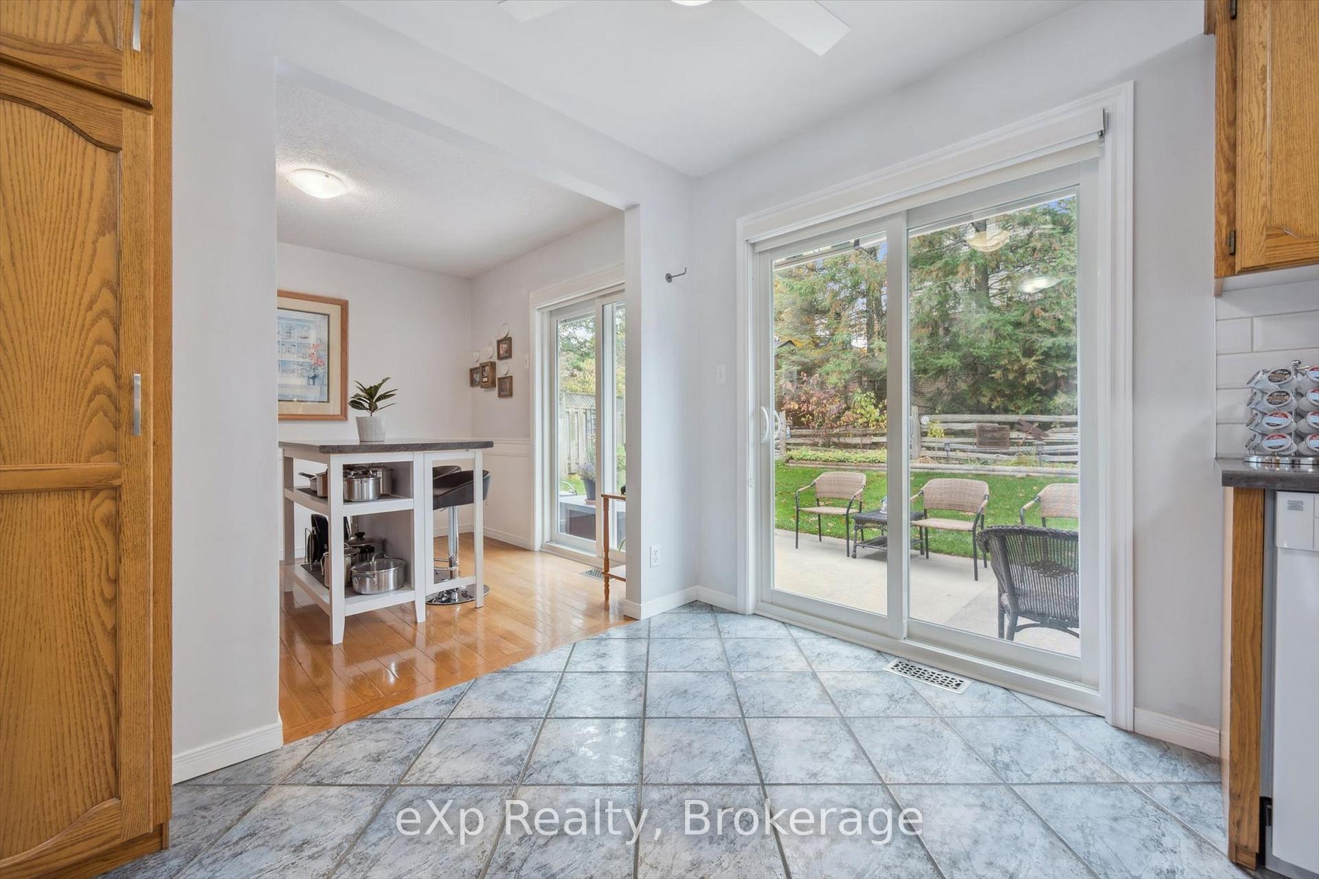 Photo 18 of 29 Celia Crescent, Guelph, Dovercliffe Park/Old University — HOMEH