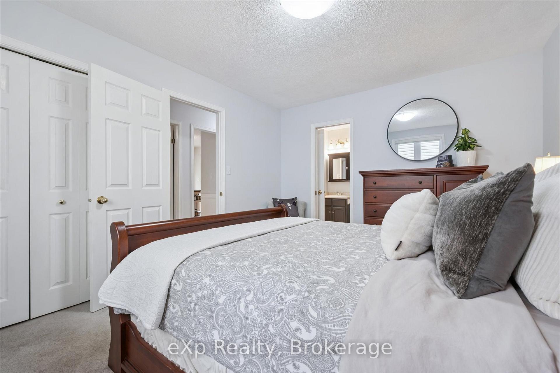 Photo 22 of 29 Celia Crescent, Guelph, Dovercliffe Park/Old University — HOMEH