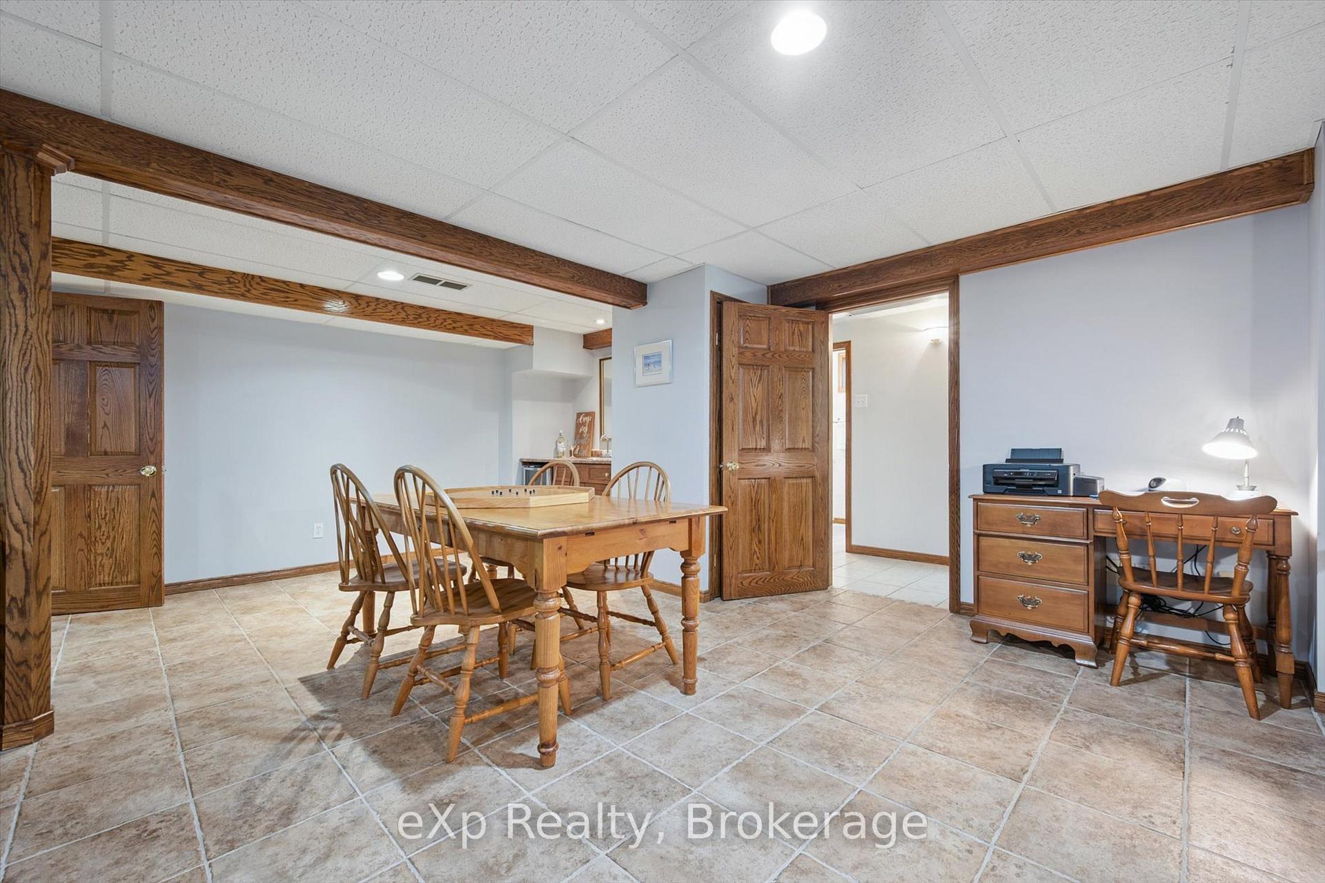 Photo 27 of 29 Celia Crescent, Guelph, Dovercliffe Park/Old University — HOMEH