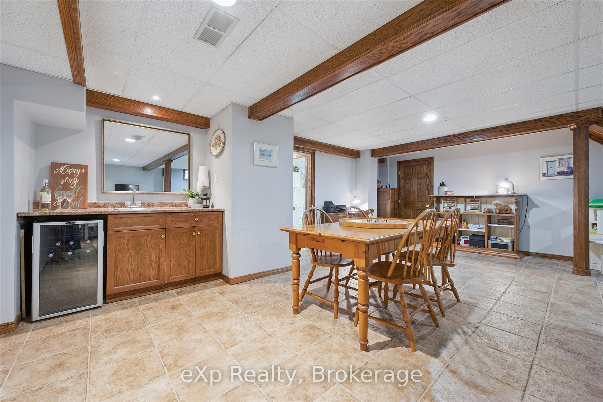 Photo 29 of 29 Celia Crescent, Guelph, Dovercliffe Park/Old University — HOMEH