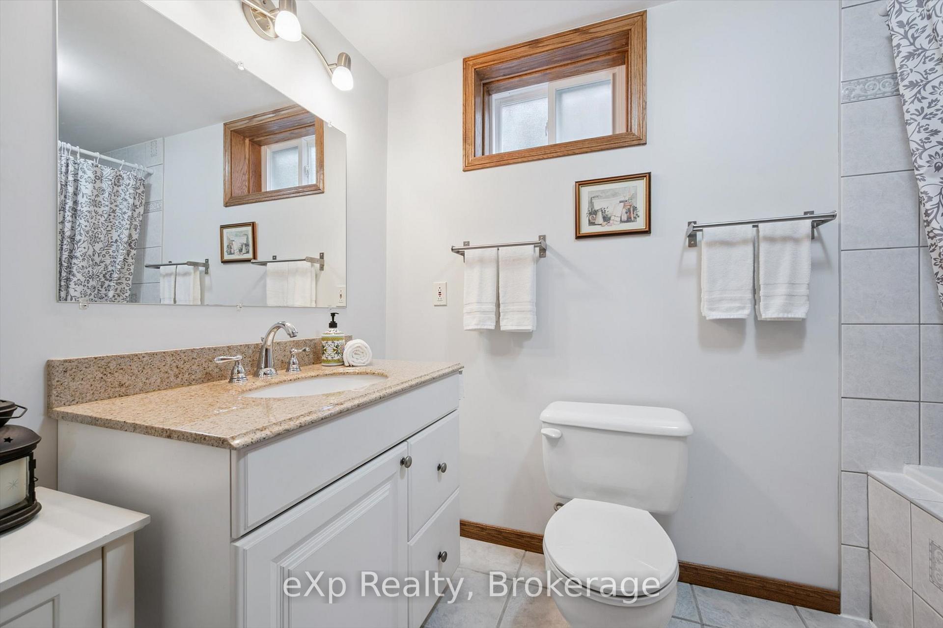Photo 32 of 29 Celia Crescent, Guelph, Dovercliffe Park/Old University — HOMEH