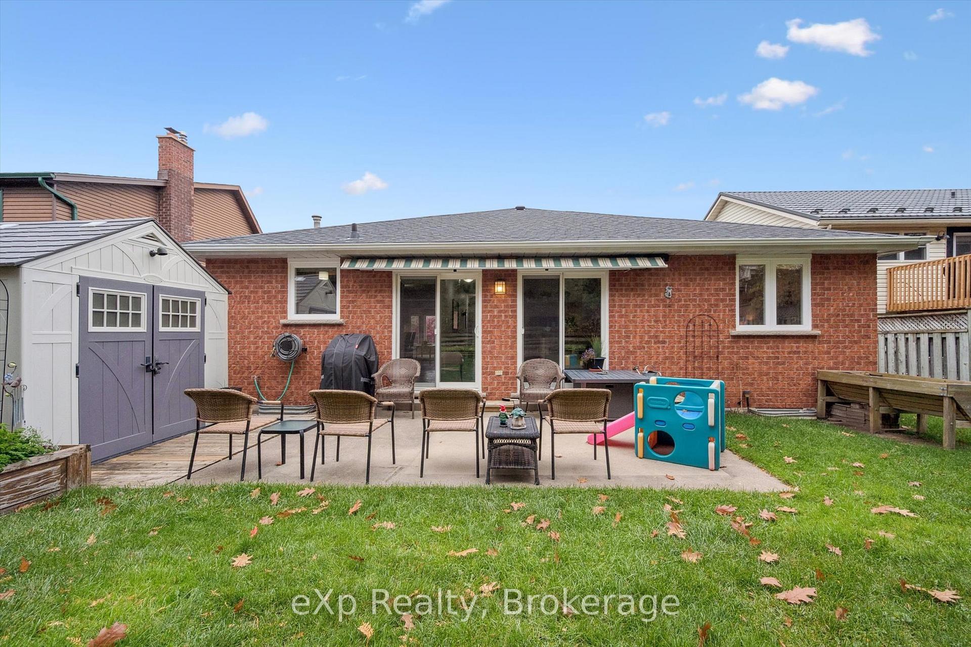 Photo 37 of 29 Celia Crescent, Guelph, Dovercliffe Park/Old University — HOMEH