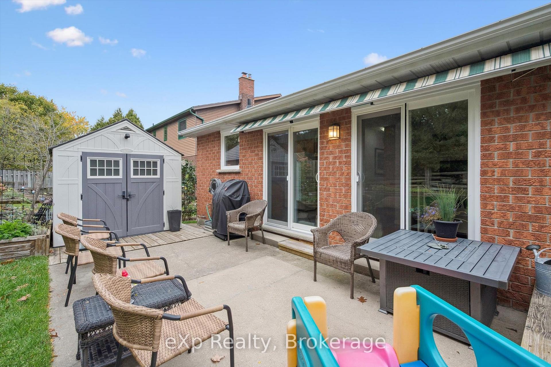 Photo 40 of 29 Celia Crescent, Guelph, Dovercliffe Park/Old University — HOMEH