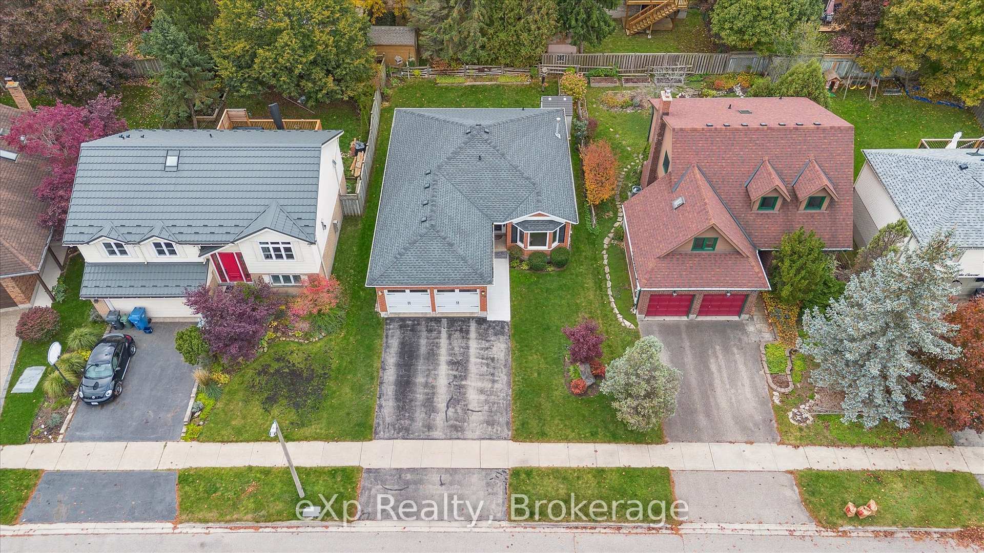 Photo 41 of 29 Celia Crescent, Guelph, Dovercliffe Park/Old University — HOMEH