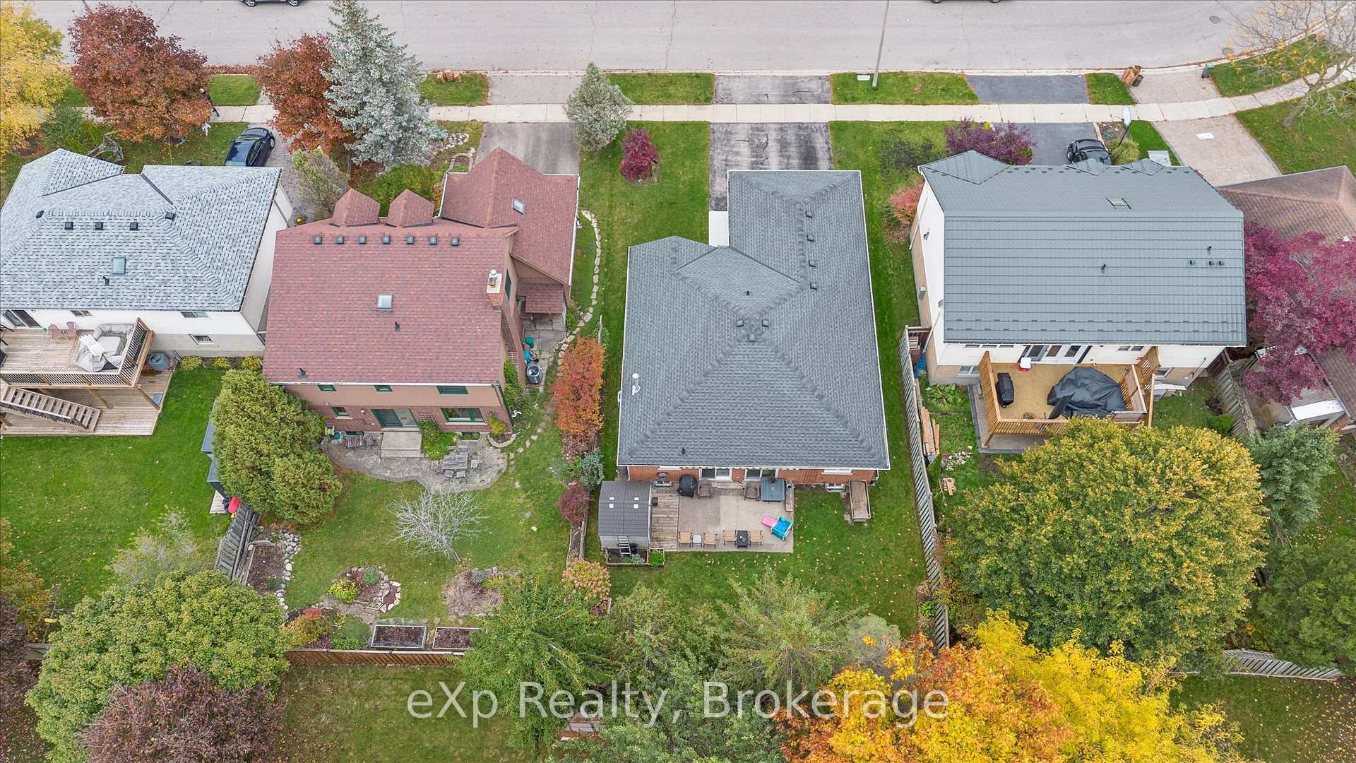 Photo 42 of 29 Celia Crescent, Guelph, Dovercliffe Park/Old University — HOMEH