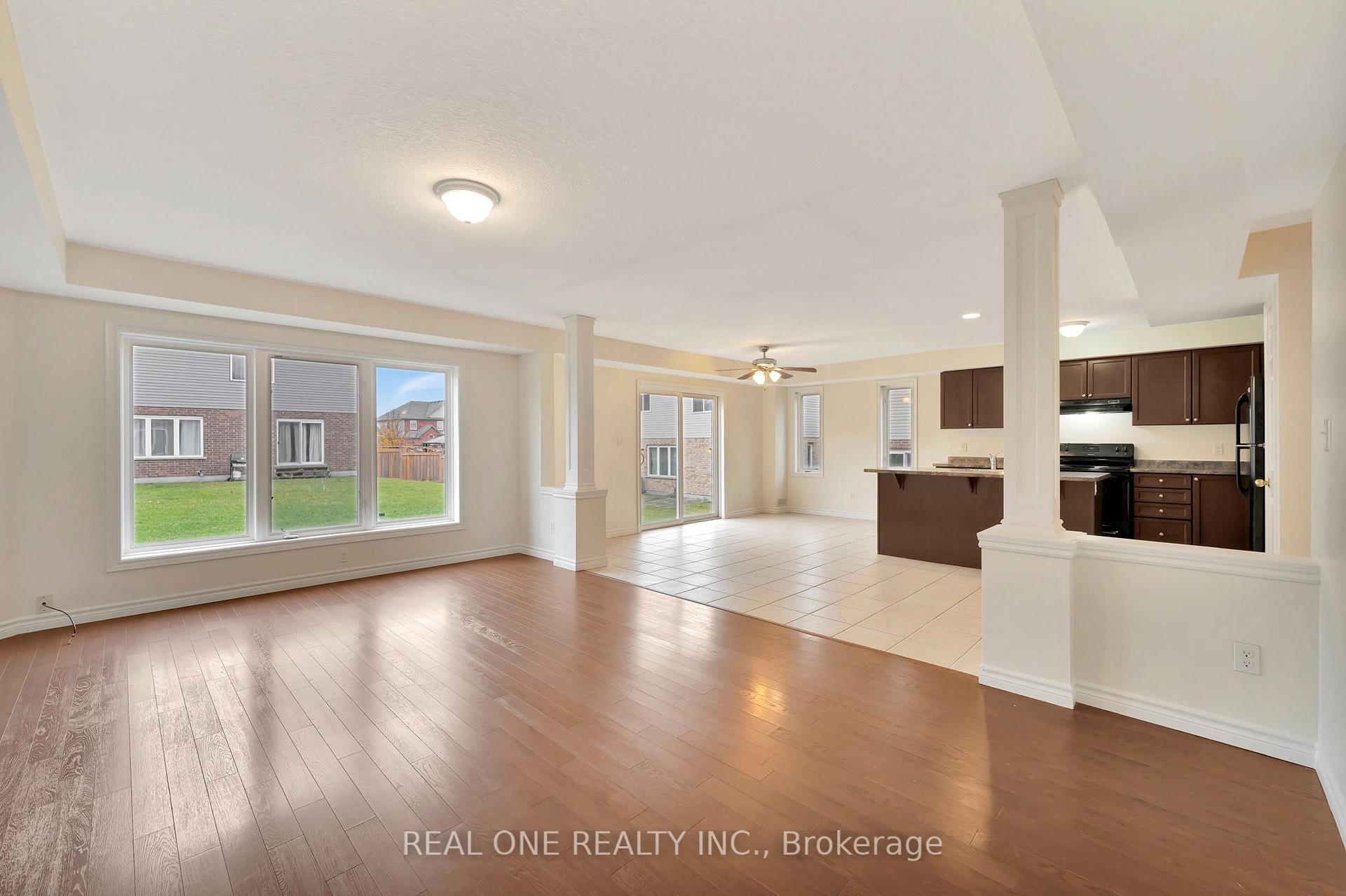 Photo 13 of Unit A, 104 Norma Crescent, Guelph, Victoria North — HOMEH