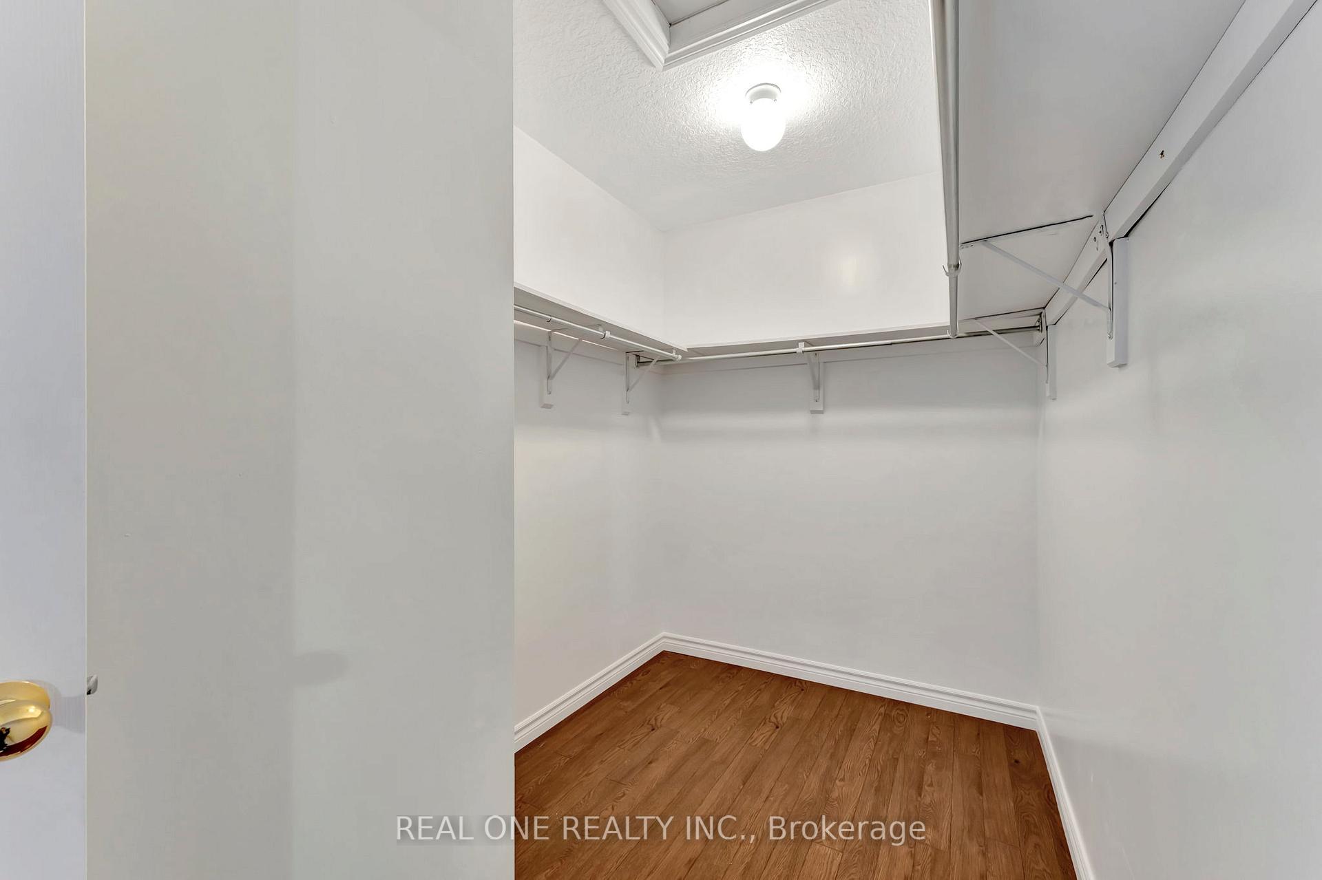 Photo 17 of Unit A, 104 Norma Crescent, Guelph, Victoria North — HOMEH