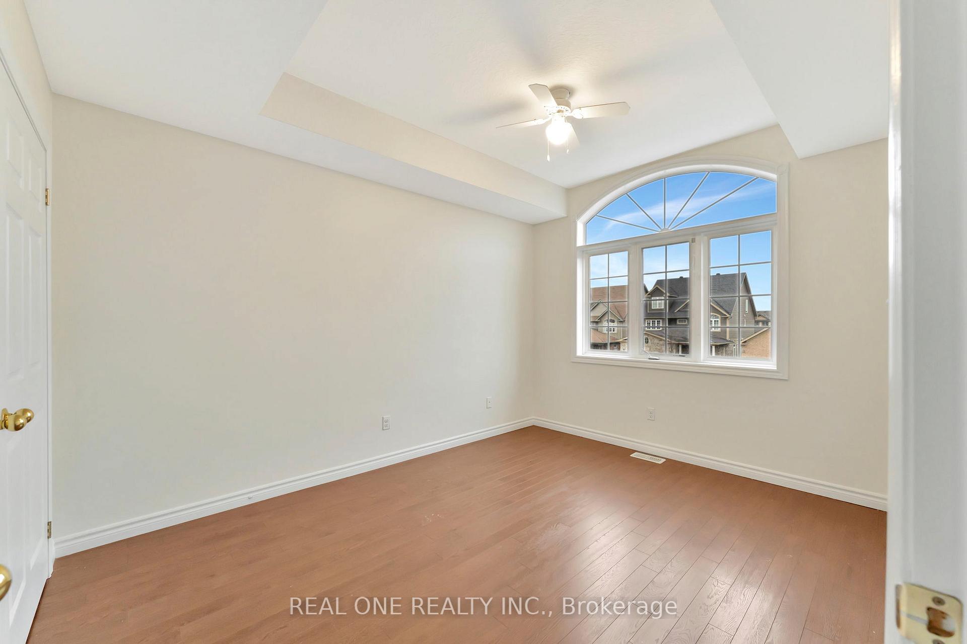 Photo 18 of Unit A, 104 Norma Crescent, Guelph, Victoria North — HOMEH