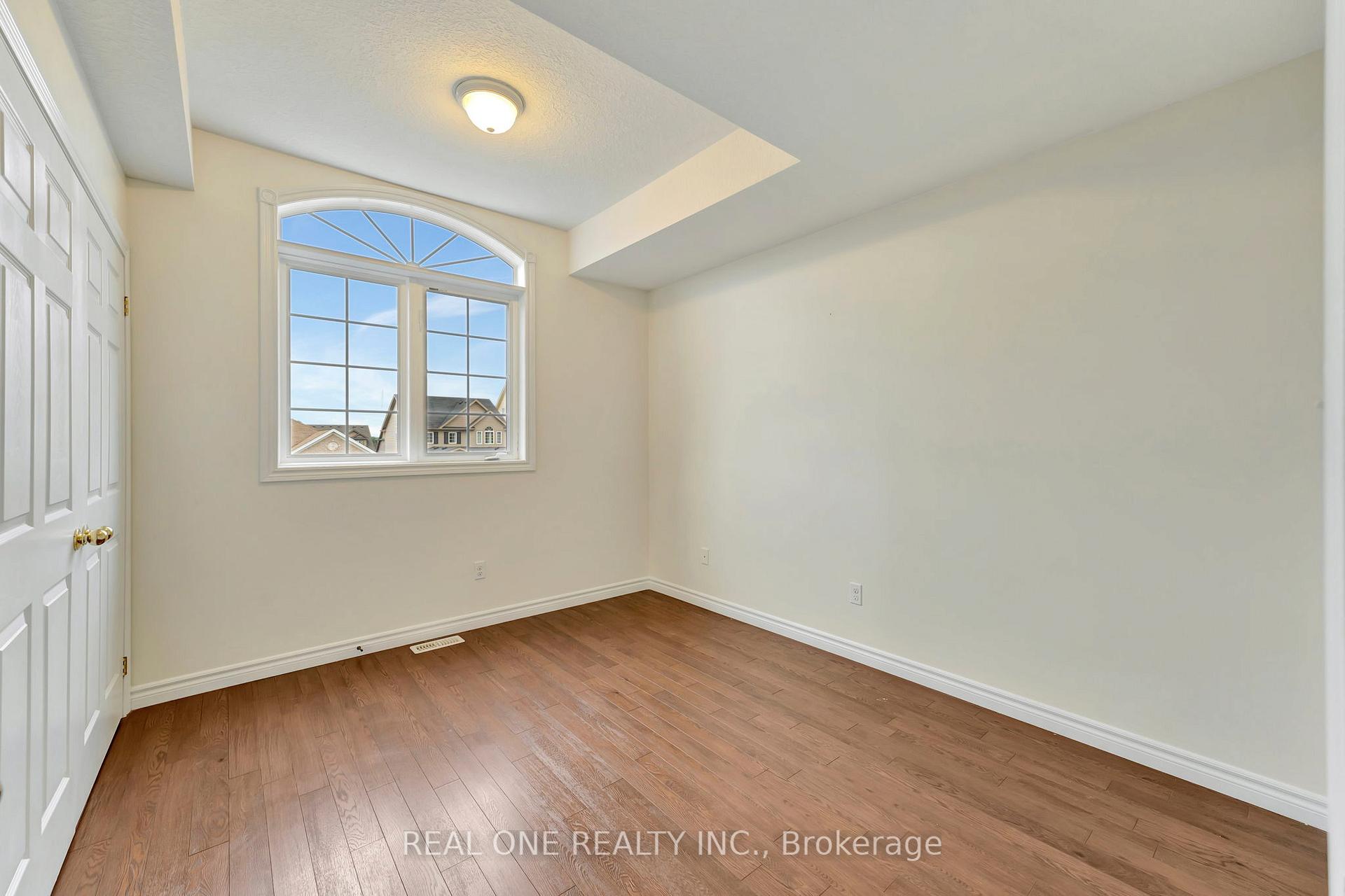 Photo 20 of Unit A, 104 Norma Crescent, Guelph, Victoria North — HOMEH