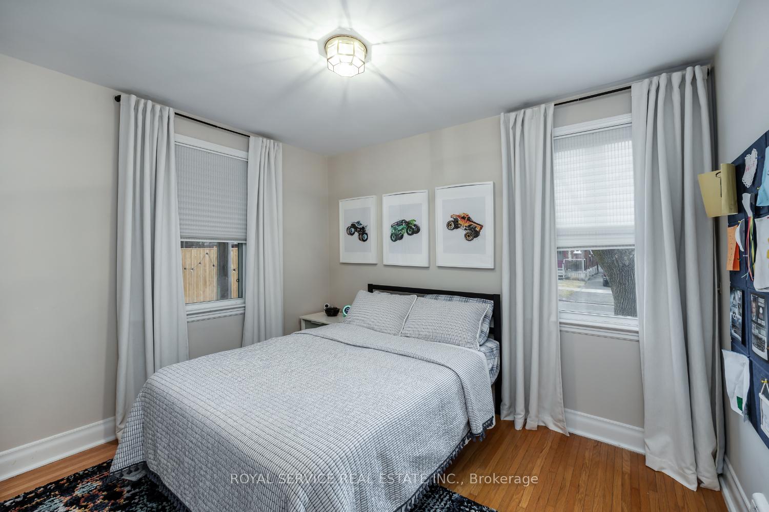 Photo 20 of 11 Ephgrave Boulevard, Peterborough, Otonabee Ward 1 — HOMEH
