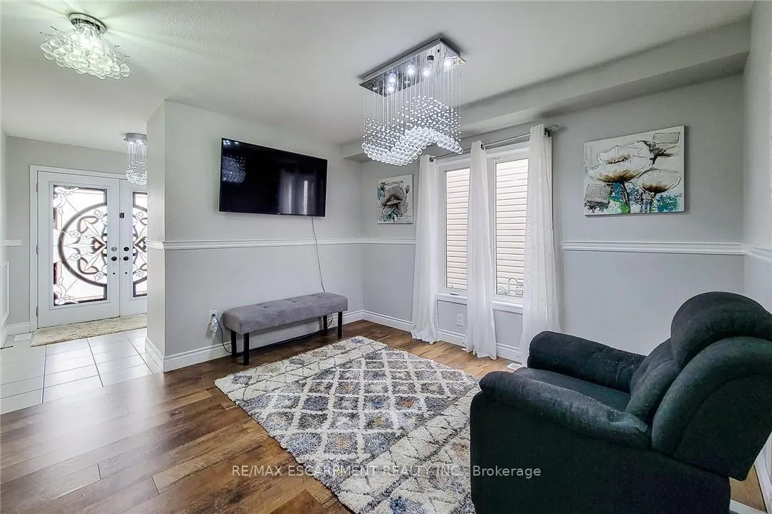Photo 7 of 76 McAllistar Drive, Hamilton, Binbrook — HOMEH