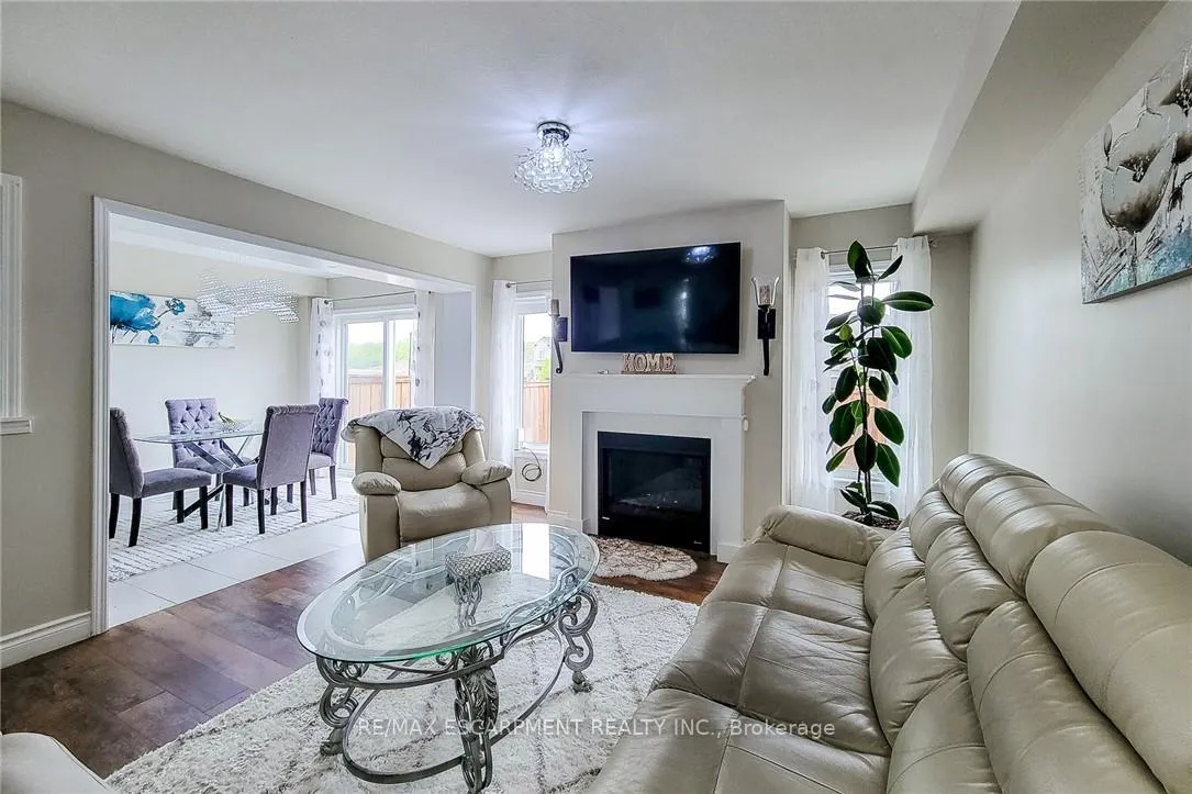 Photo 12 of 76 McAllistar Drive, Hamilton, Binbrook — HOMEH