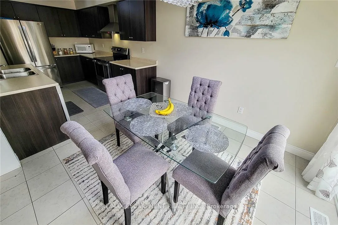 Photo 21 of 76 McAllistar Drive, Hamilton, Binbrook — HOMEH
