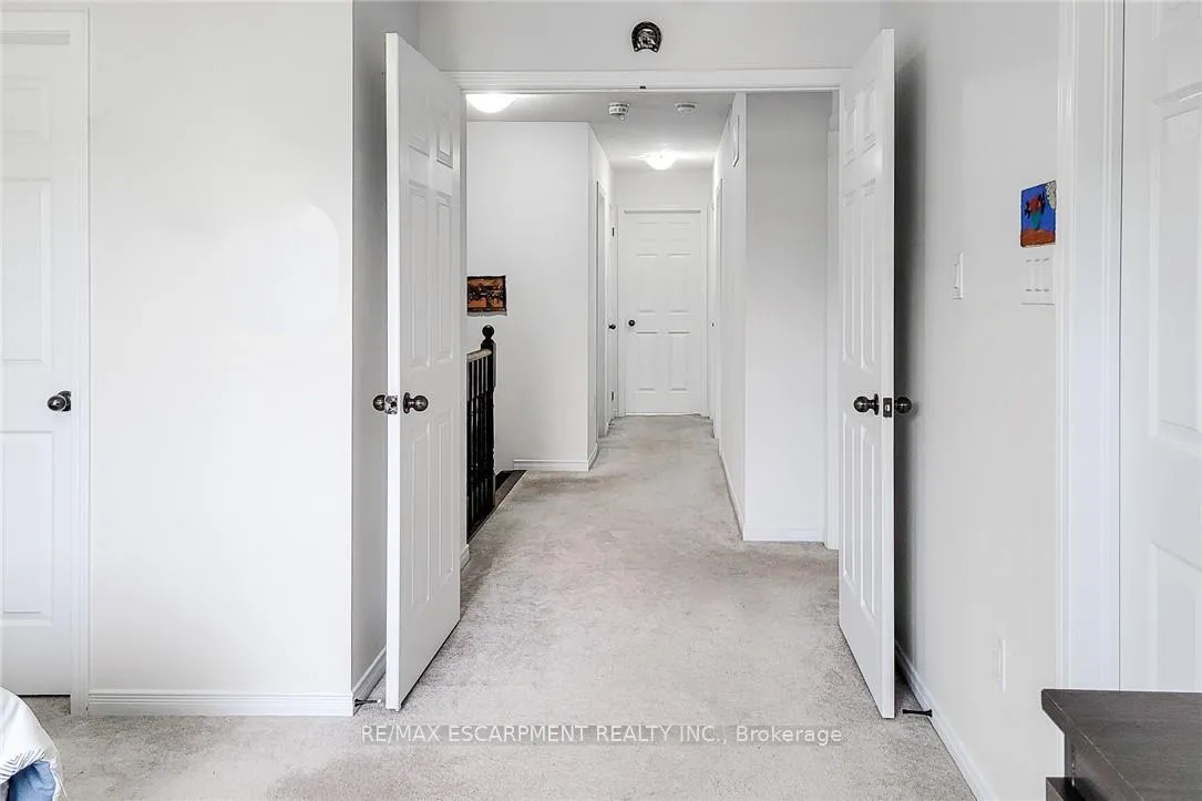 Photo 26 of 76 McAllistar Drive, Hamilton, Binbrook — HOMEH
