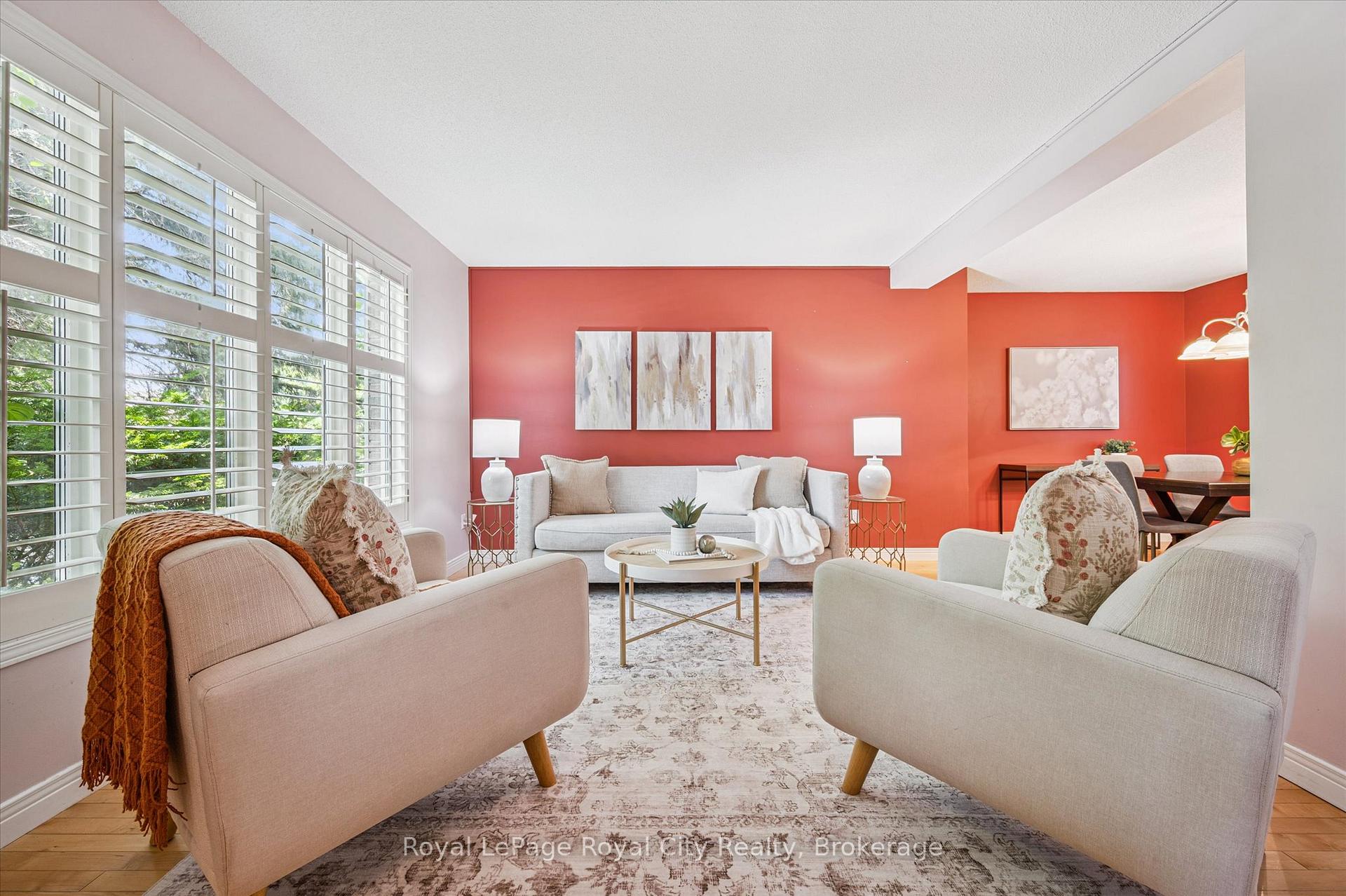 Photo 5 of 17 Springdale Boulevard, Guelph, Willow West/Sugarbush/West Acres — HOMEH