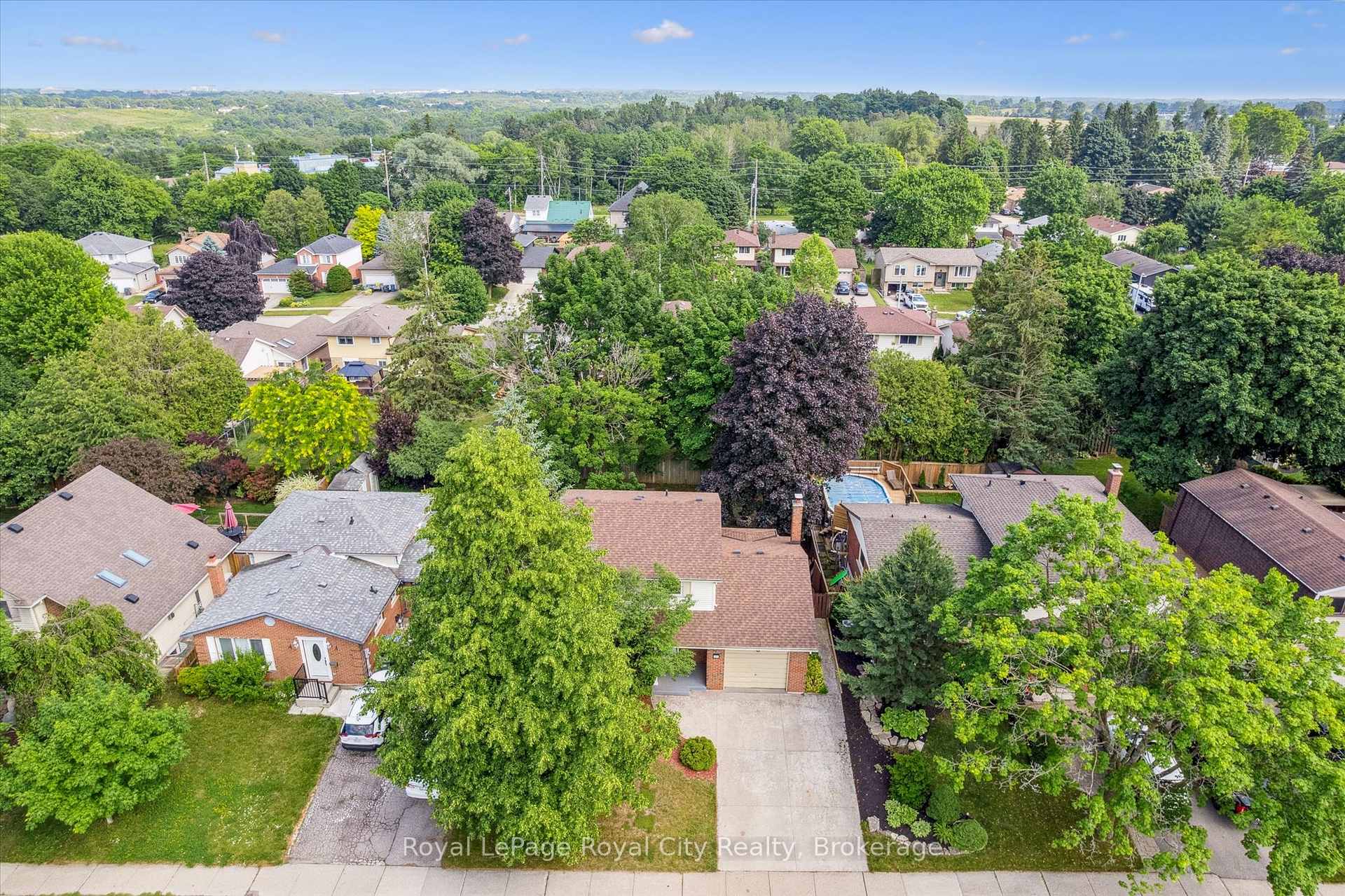 Photo 35 of 17 Springdale Boulevard, Guelph, Willow West/Sugarbush/West Acres — HOMEH