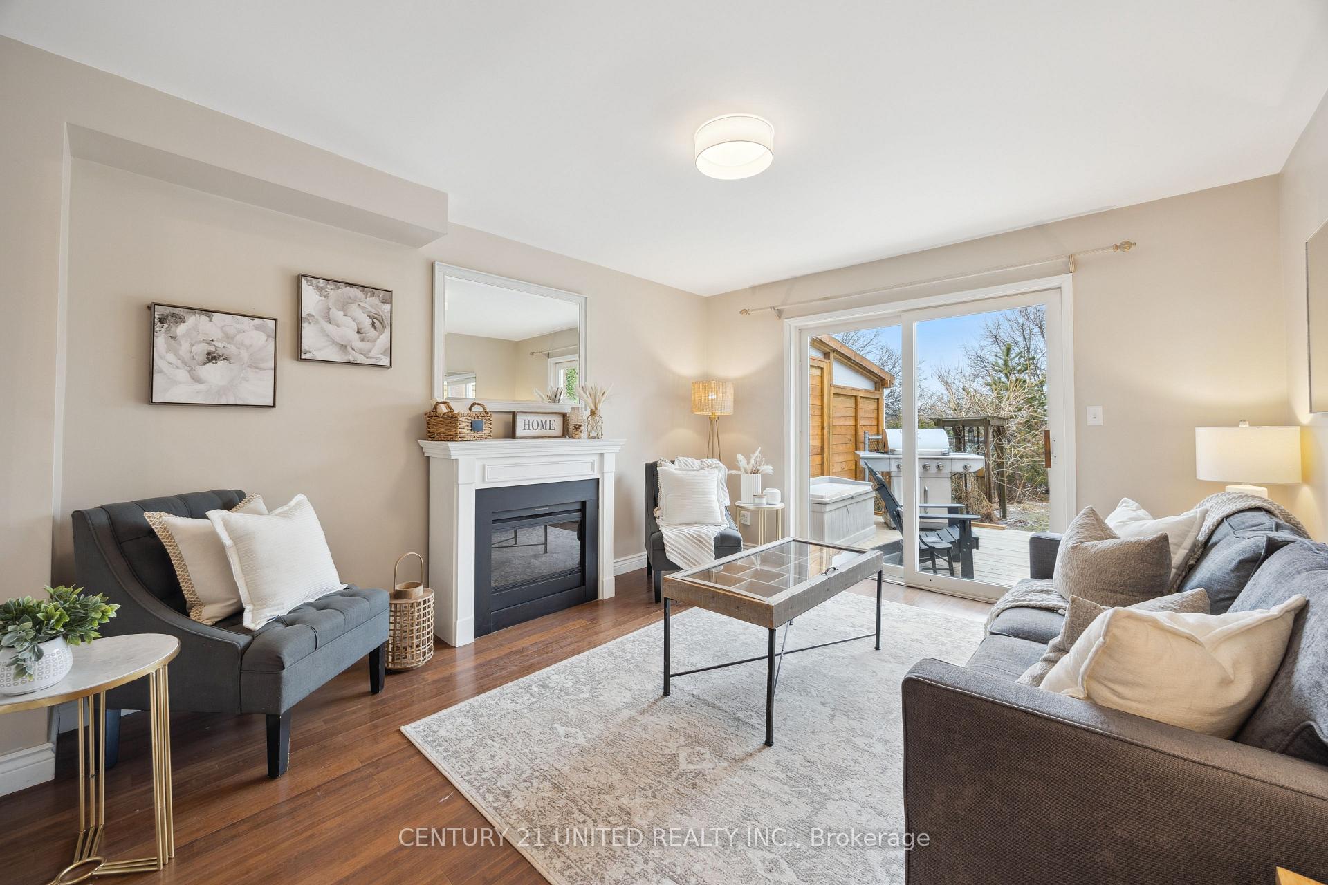Photo 4 of 1408 Lillico Crescent, Peterborough, Monaghan Ward 2 — HOMEH