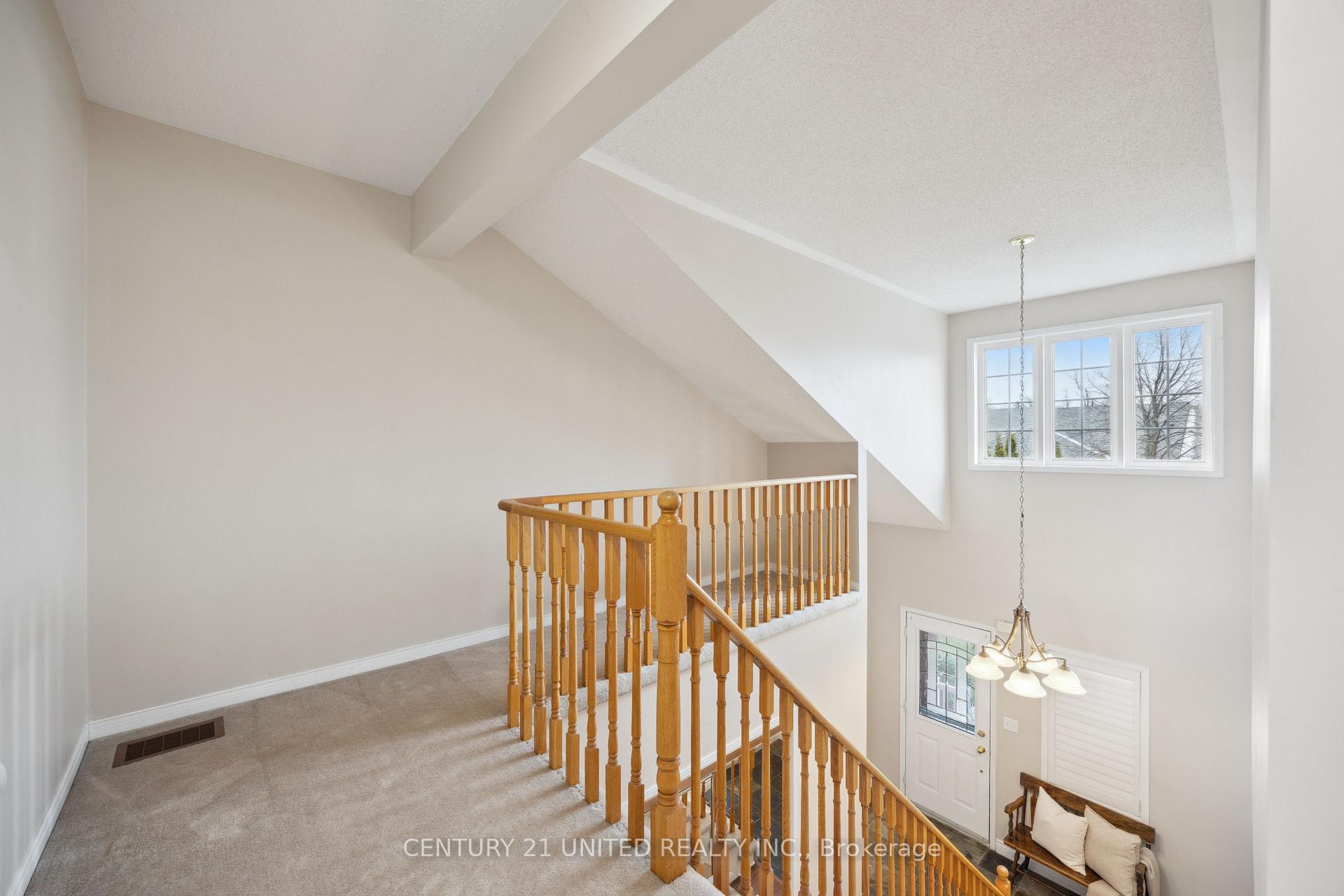 Photo 19 of 1408 Lillico Crescent, Peterborough, Monaghan Ward 2 — HOMEH