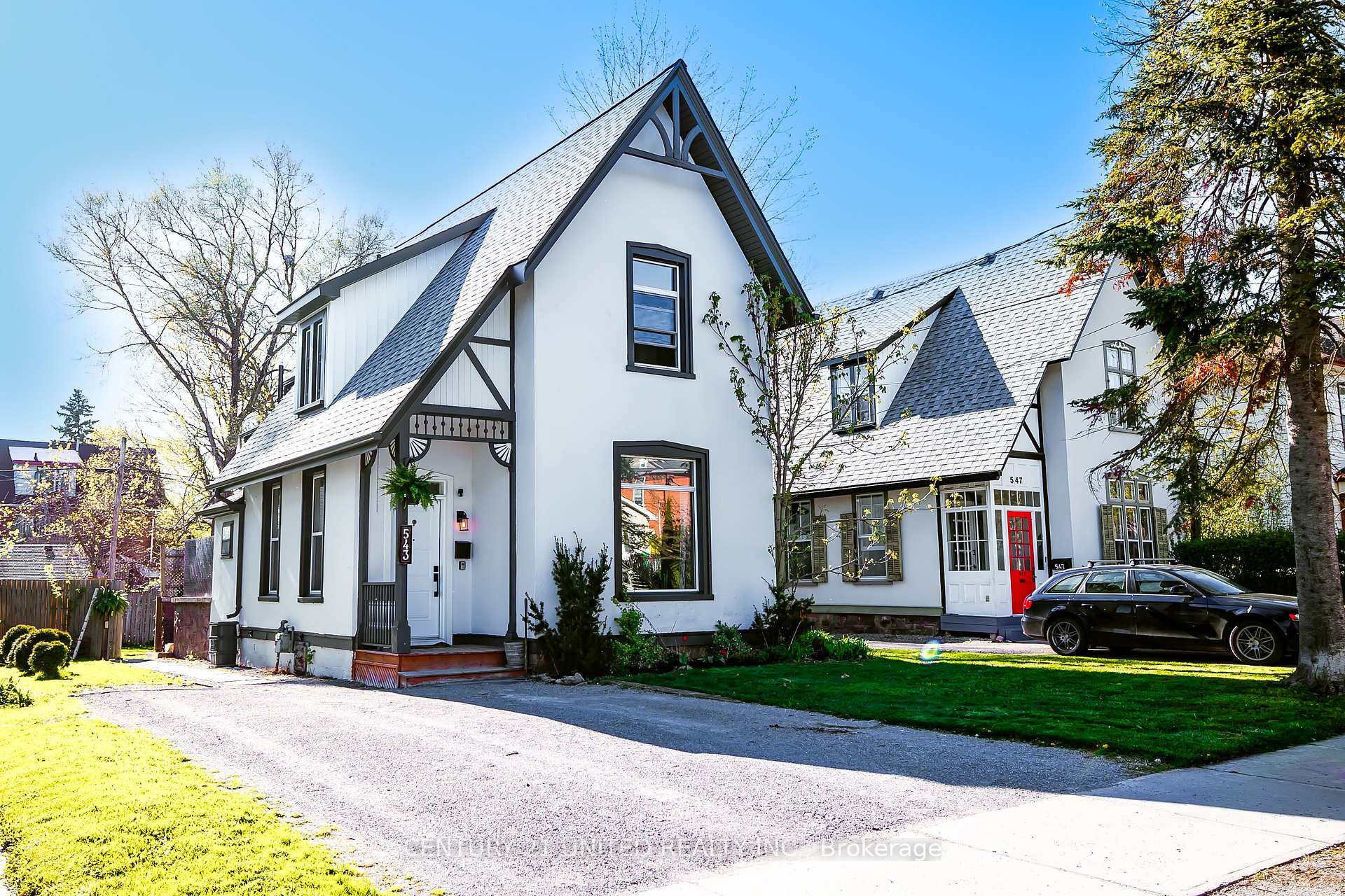 Front of 543 Downie Street