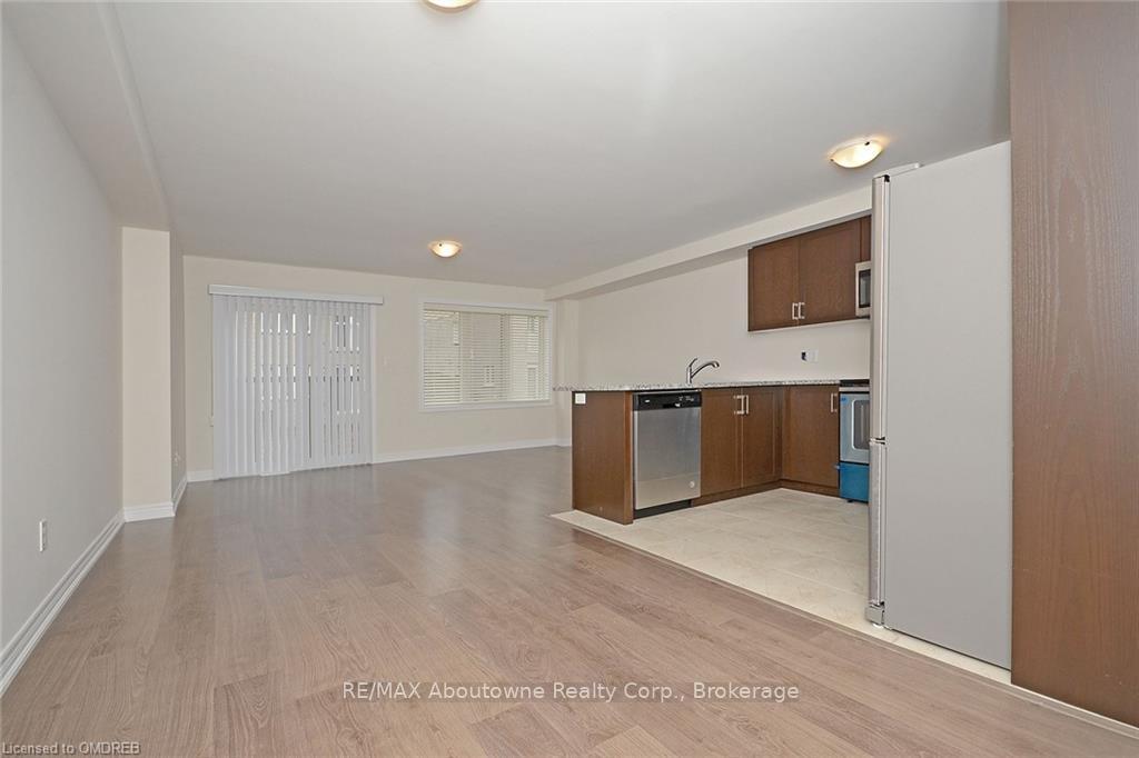 Photo 8 of 30 Skinner Drive, Guelph, Grange Road — HOMEH