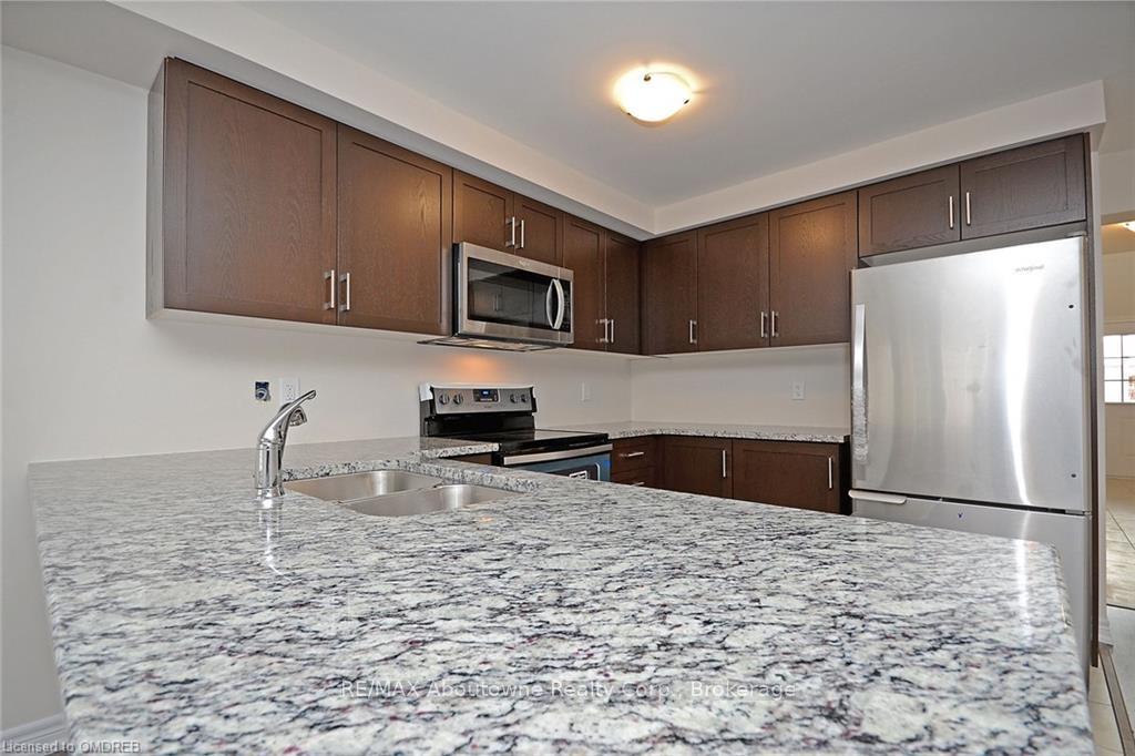 Photo 12 of 30 Skinner Drive, Guelph, Grange Road — HOMEH