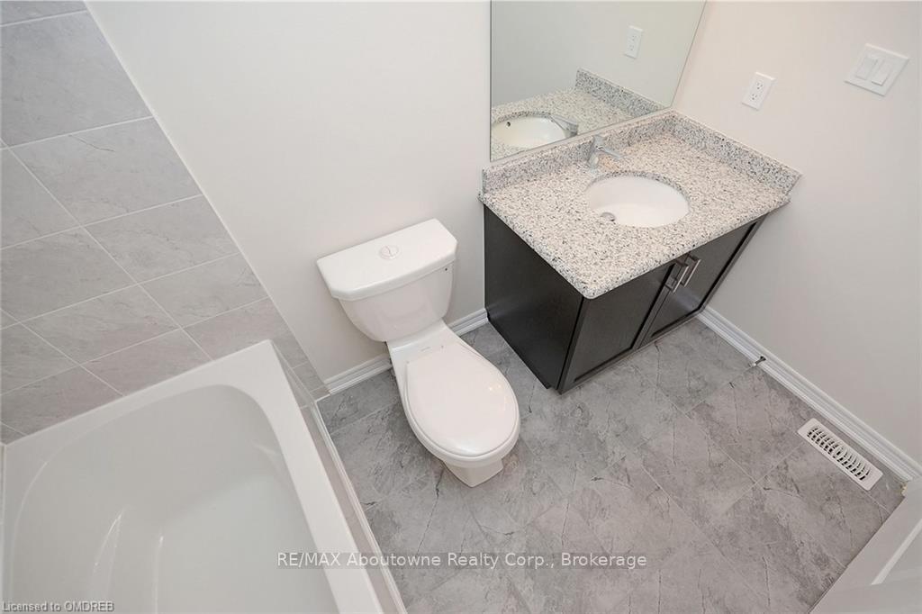Photo 19 of 30 Skinner Drive, Guelph, Grange Road — HOMEH