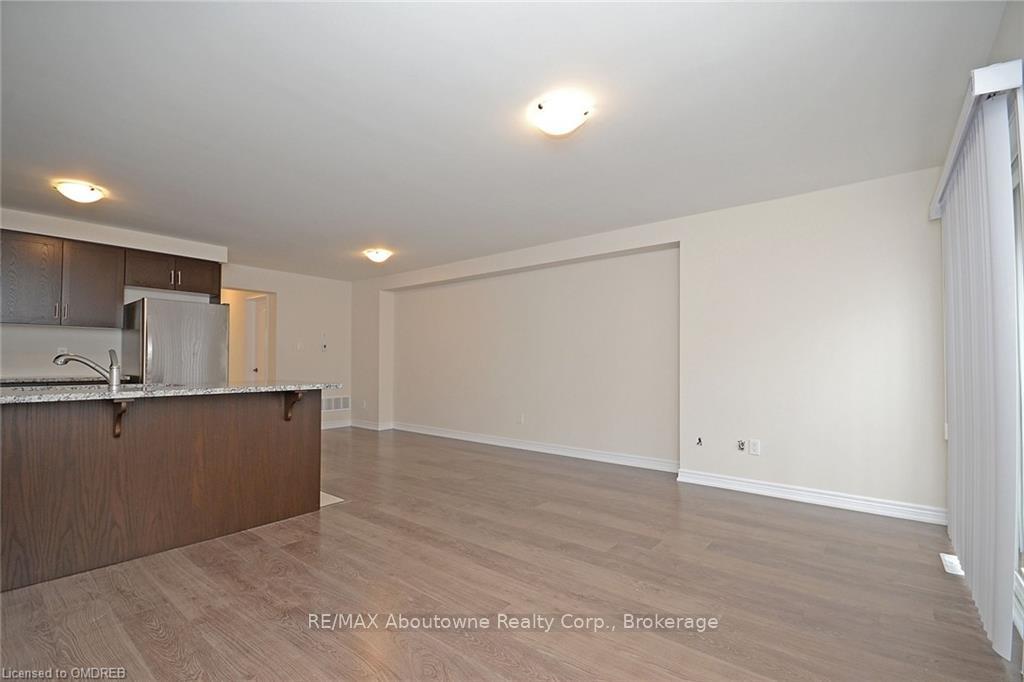 Photo 20 of 30 Skinner Drive, Guelph, Grange Road — HOMEH