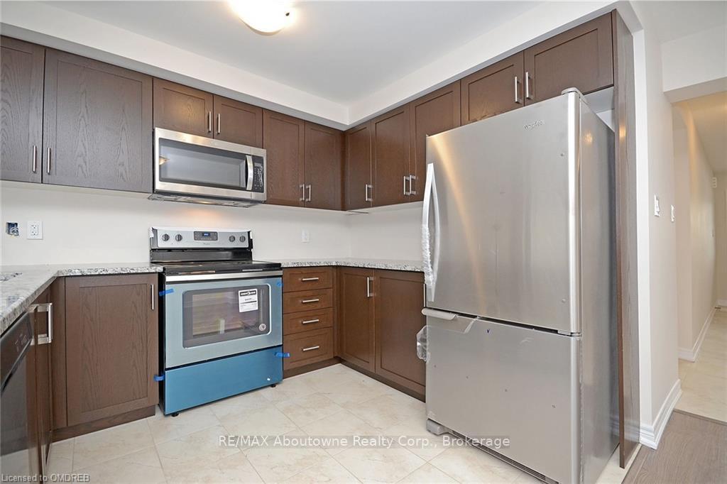 Photo 23 of 30 Skinner Drive, Guelph, Grange Road — HOMEH