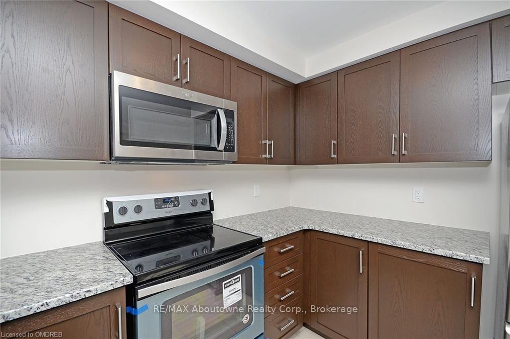 Photo 25 of 30 Skinner Drive, Guelph, Grange Road — HOMEH