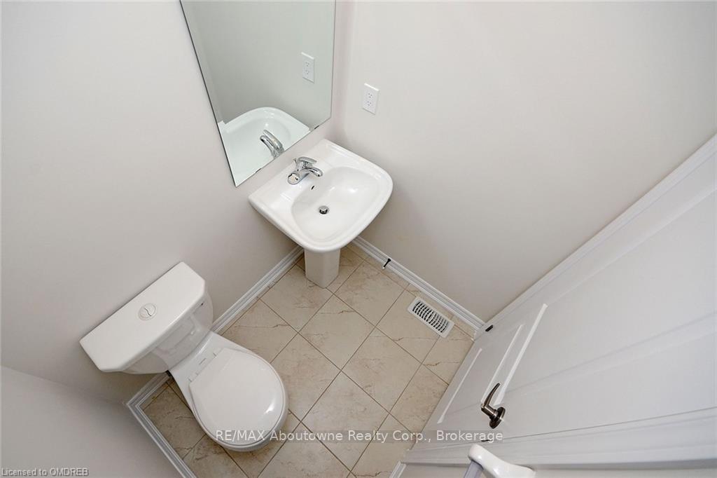 Photo 26 of 30 Skinner Drive, Guelph, Grange Road — HOMEH