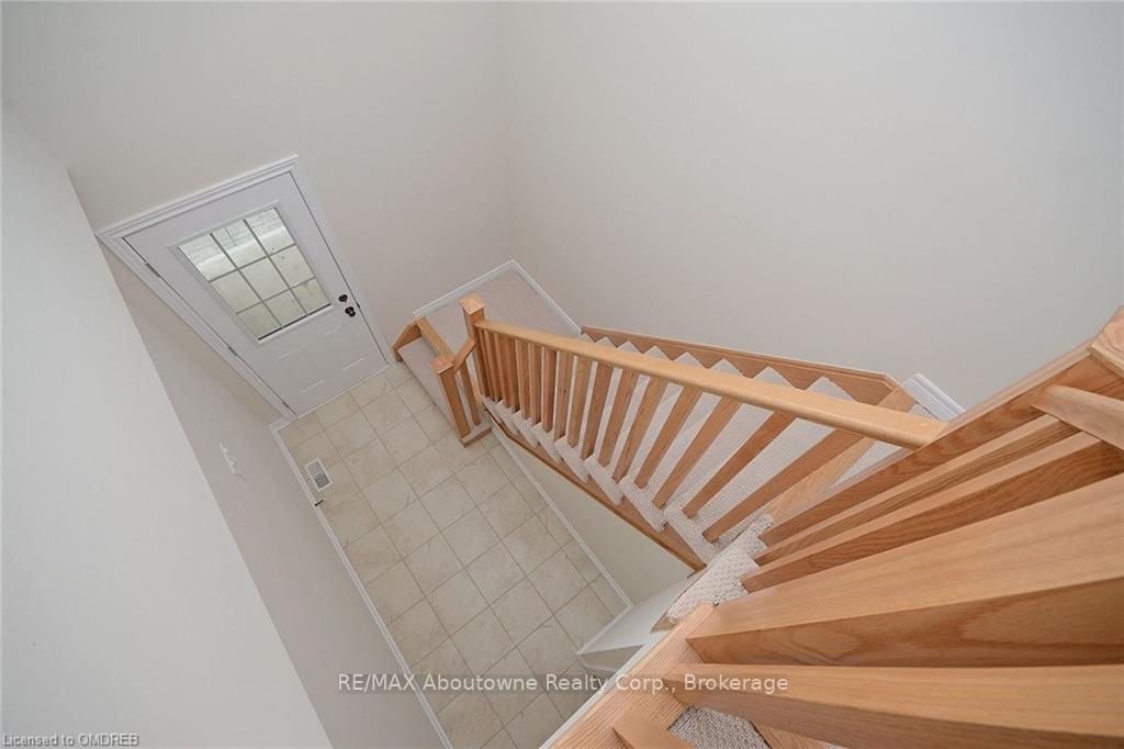Photo 41 of 30 Skinner Drive, Guelph, Grange Road — HOMEH