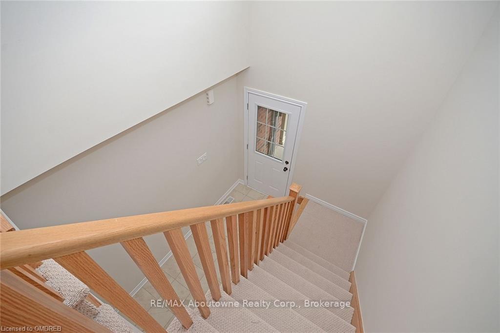 Photo 42 of 30 Skinner Drive, Guelph, Grange Road — HOMEH