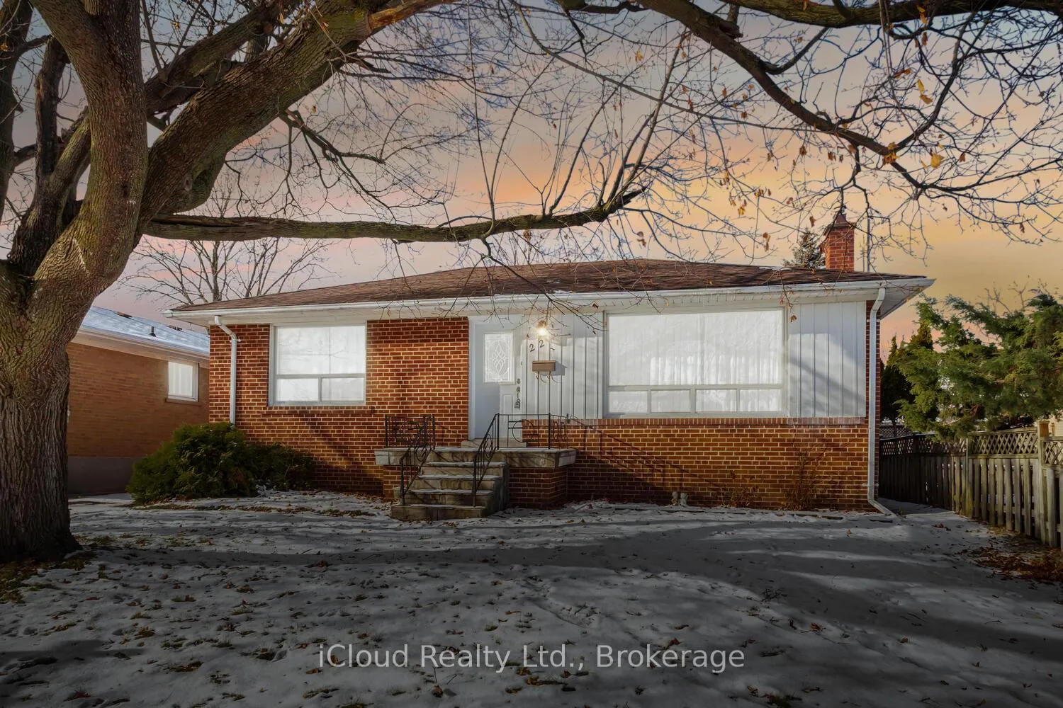 Photo 1 of 22 Mcculla Avenue, Brampton, Brampton North — HOMEH