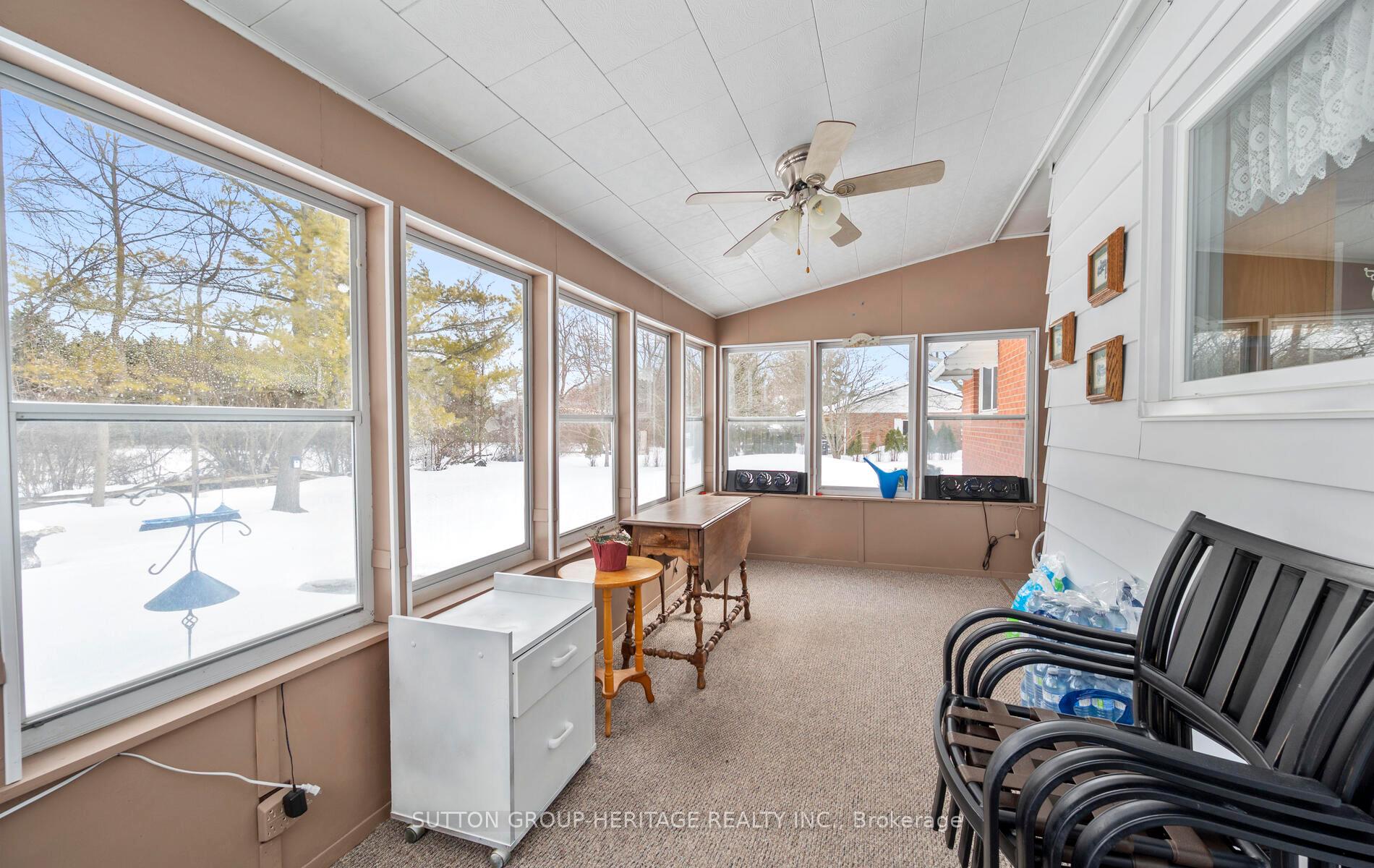 Photo 18 of 209 Hillview Drive, Peterborough, Northcrest Ward 5 — HOMEH