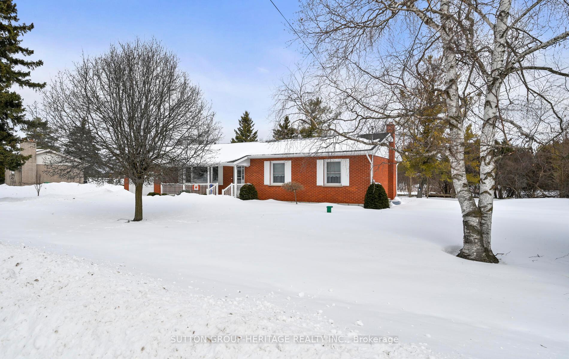 Photo 34 of 209 Hillview Drive, Peterborough, Northcrest Ward 5 — HOMEH
