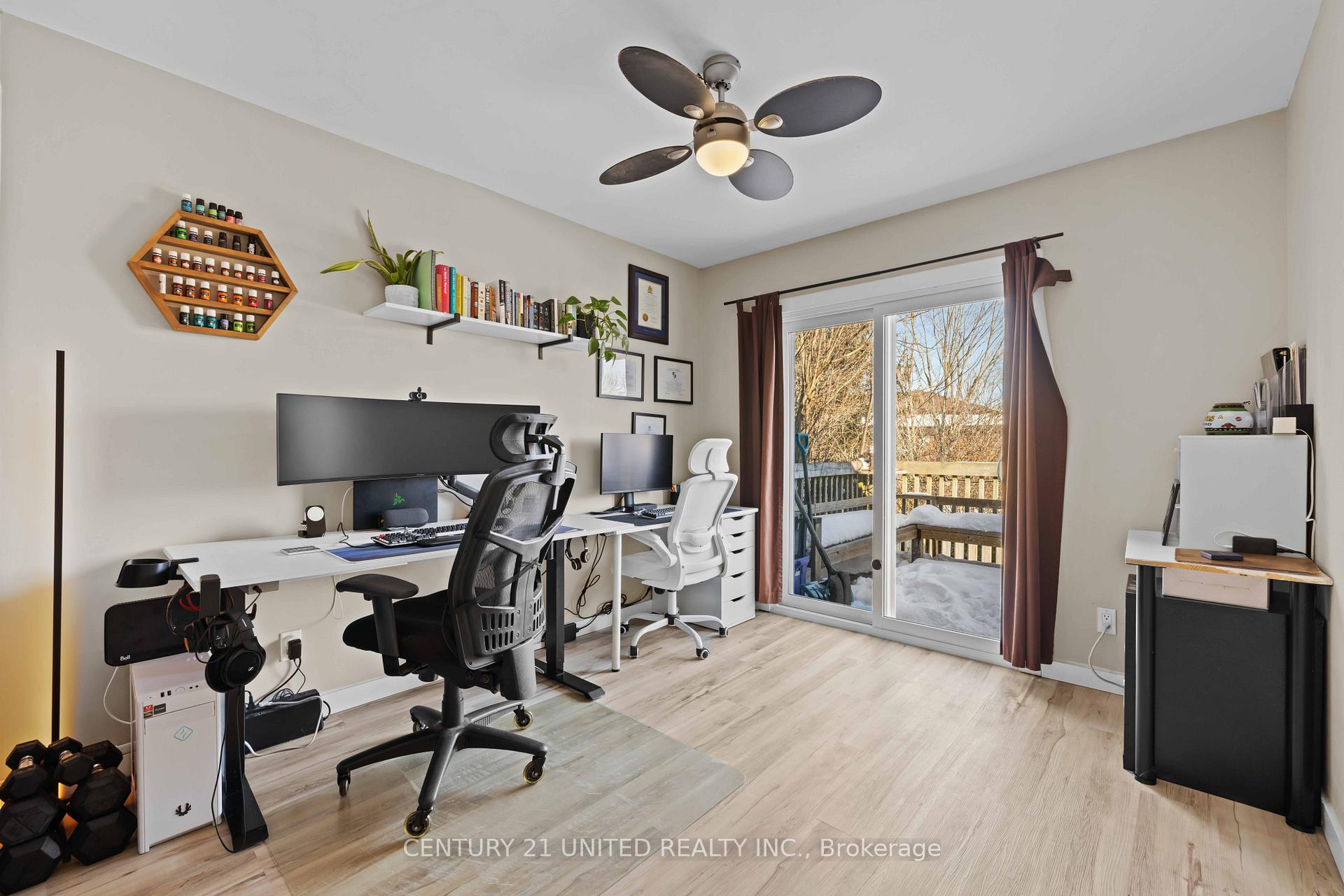 Photo 10 of 936 Dainard Drive, Peterborough, Monaghan Ward 2 — HOMEH