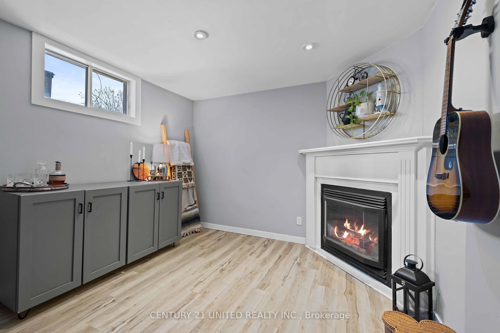 Photo 14 of 936 Dainard Drive, Peterborough, Monaghan Ward 2 — HOMEH