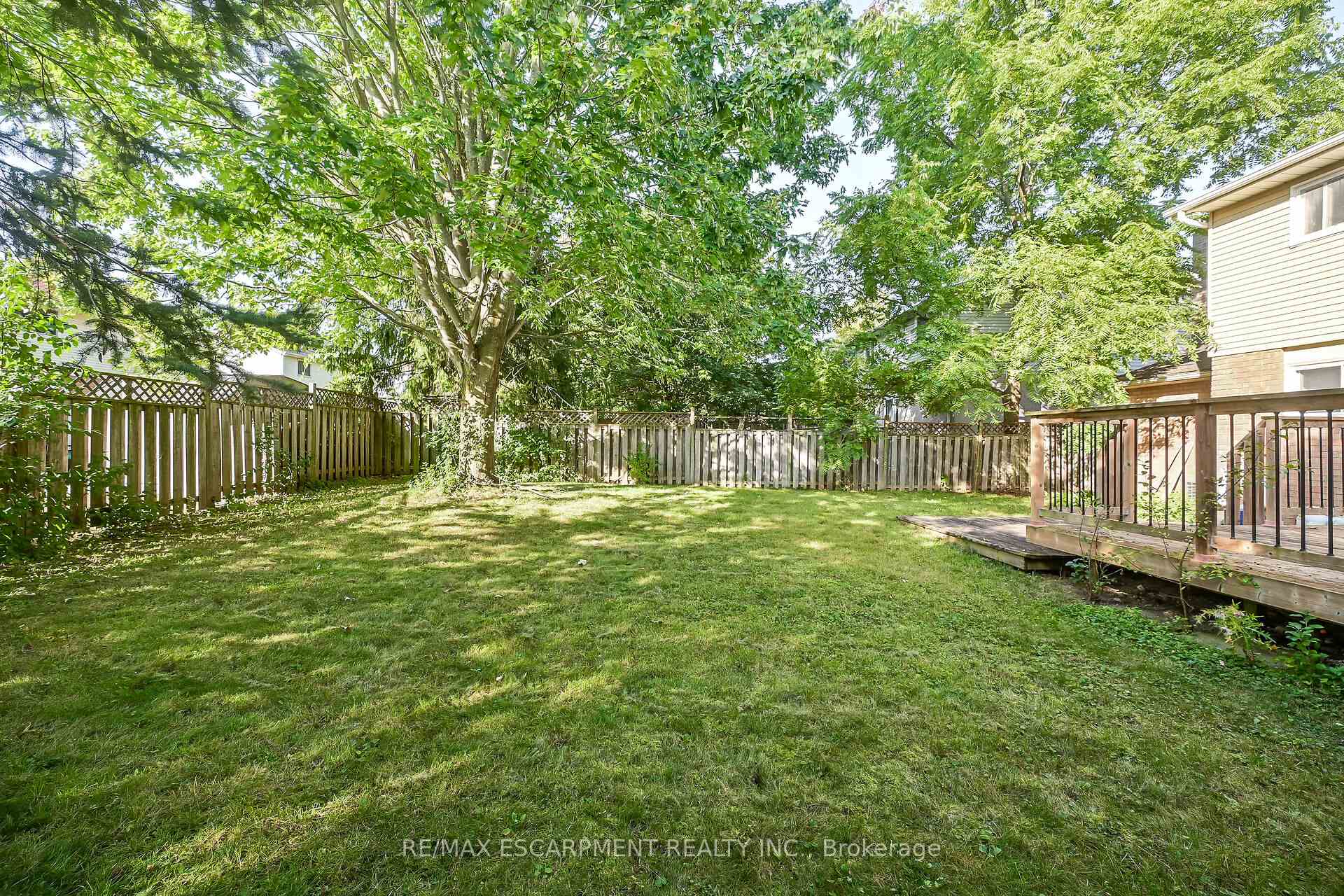 Photo 5 of 494 Kortright Road W, Guelph, Kortright West — HOMEH