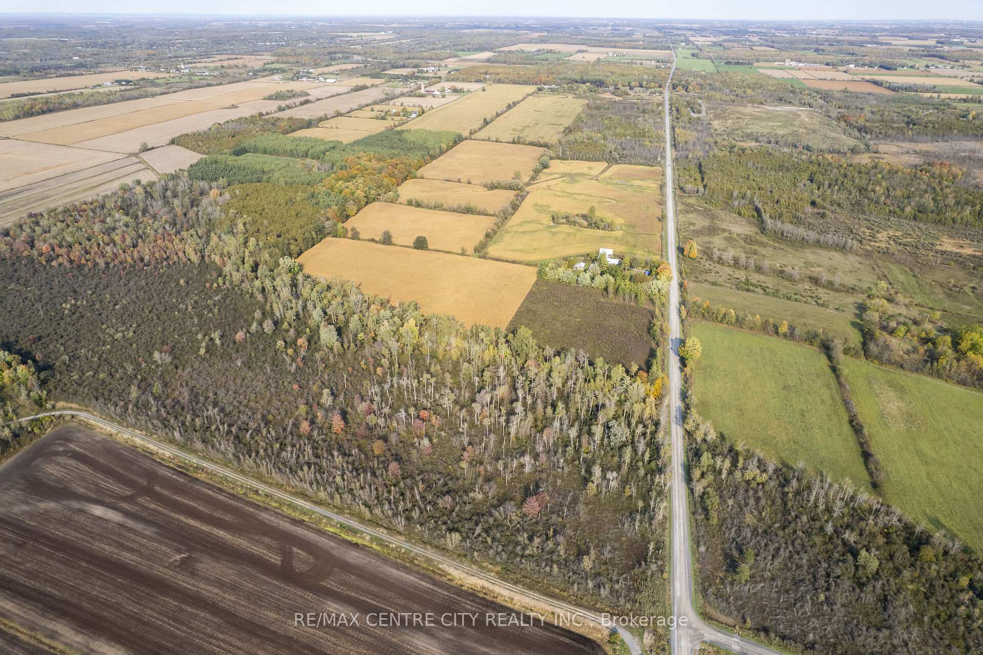 Photo 3 of 7579 Springhill Road, Ottawa, Osgoode Twp South of Reg Rd 6 — HOMEH