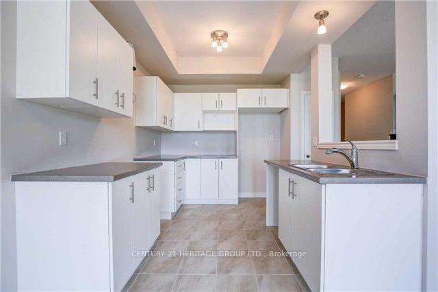 Photo 6 of 96 Dunrobin Lane, Grimsby, Grimsby Beach — HOMEH